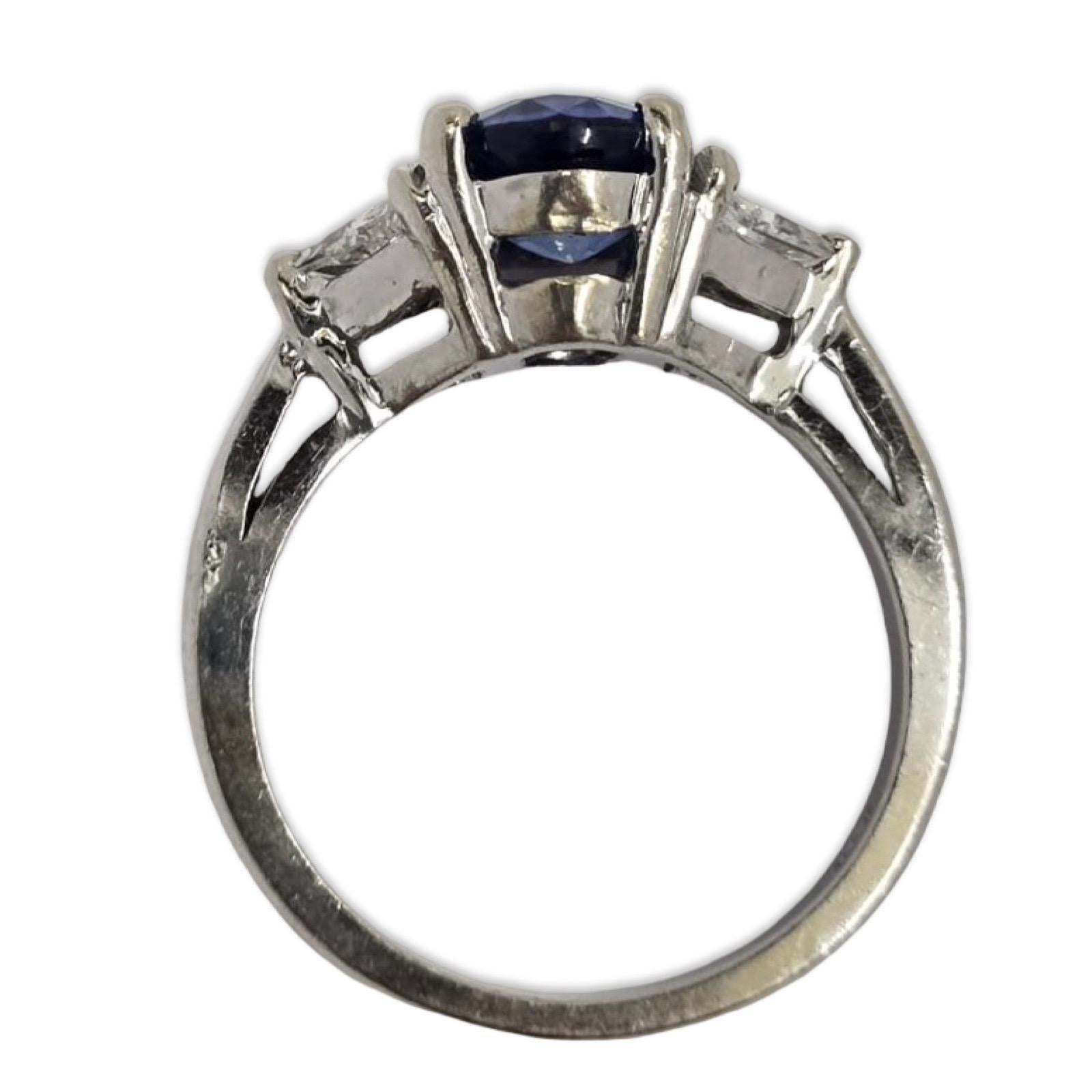 Vintage Royal Blue Sapphire & Trillion Diamond Ring 2.40ctw, 14K White Gold In Excellent Condition For Sale In Miami, FL