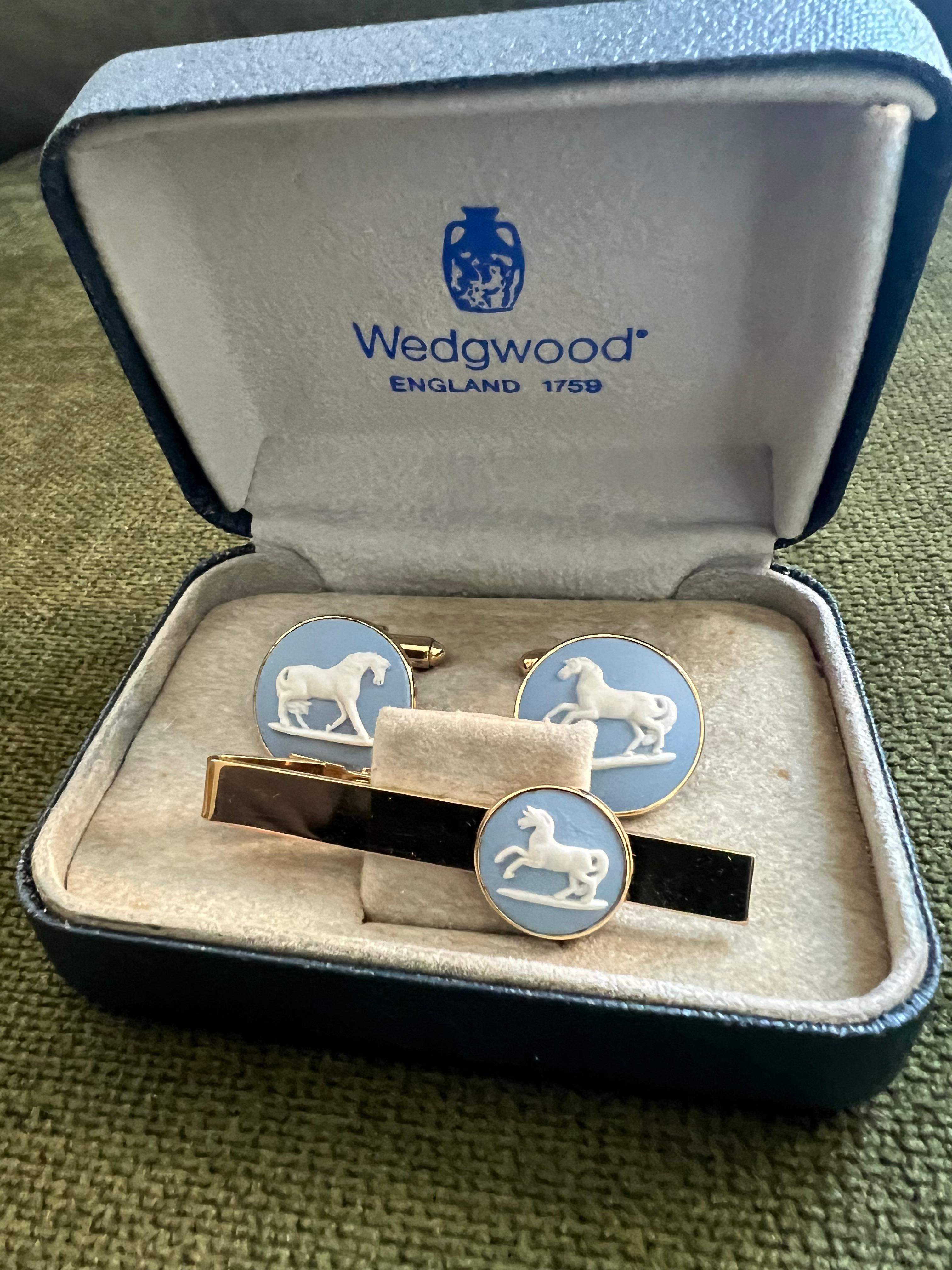 Vintage Royal British Wedgwood Jasper ware Gold Platte Manschettenknöpfe CIRCA 1980 im Angebot 2