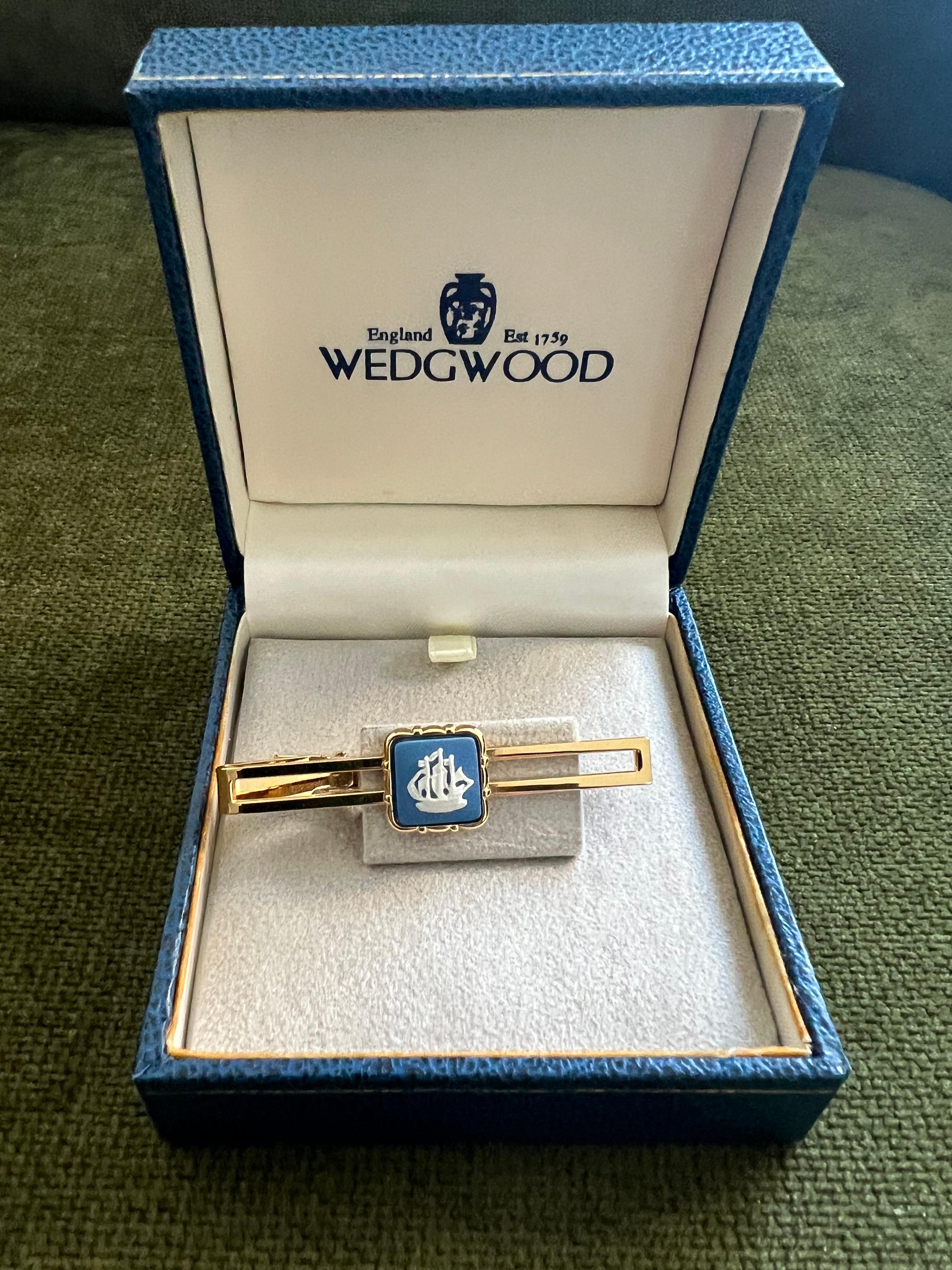 Vintage Royal British Wedgwood Jasper ware Gold Plate Tie Clip CIRCA 1980 im Angebot 6