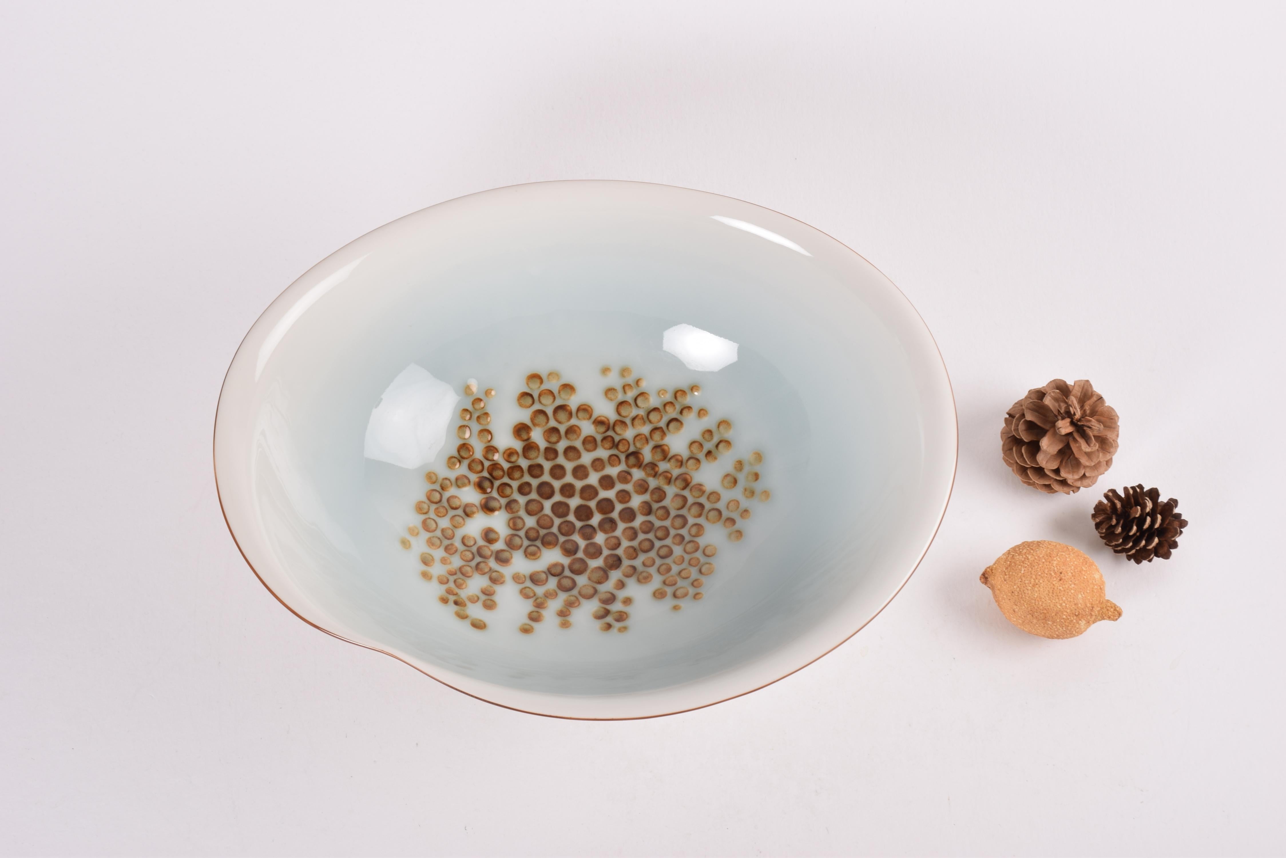 Vintage Royal Copenhagen Gallery Large Amorphous Bowl by Trolle, Limited Edition In Good Condition For Sale In Aarhus C, DK
