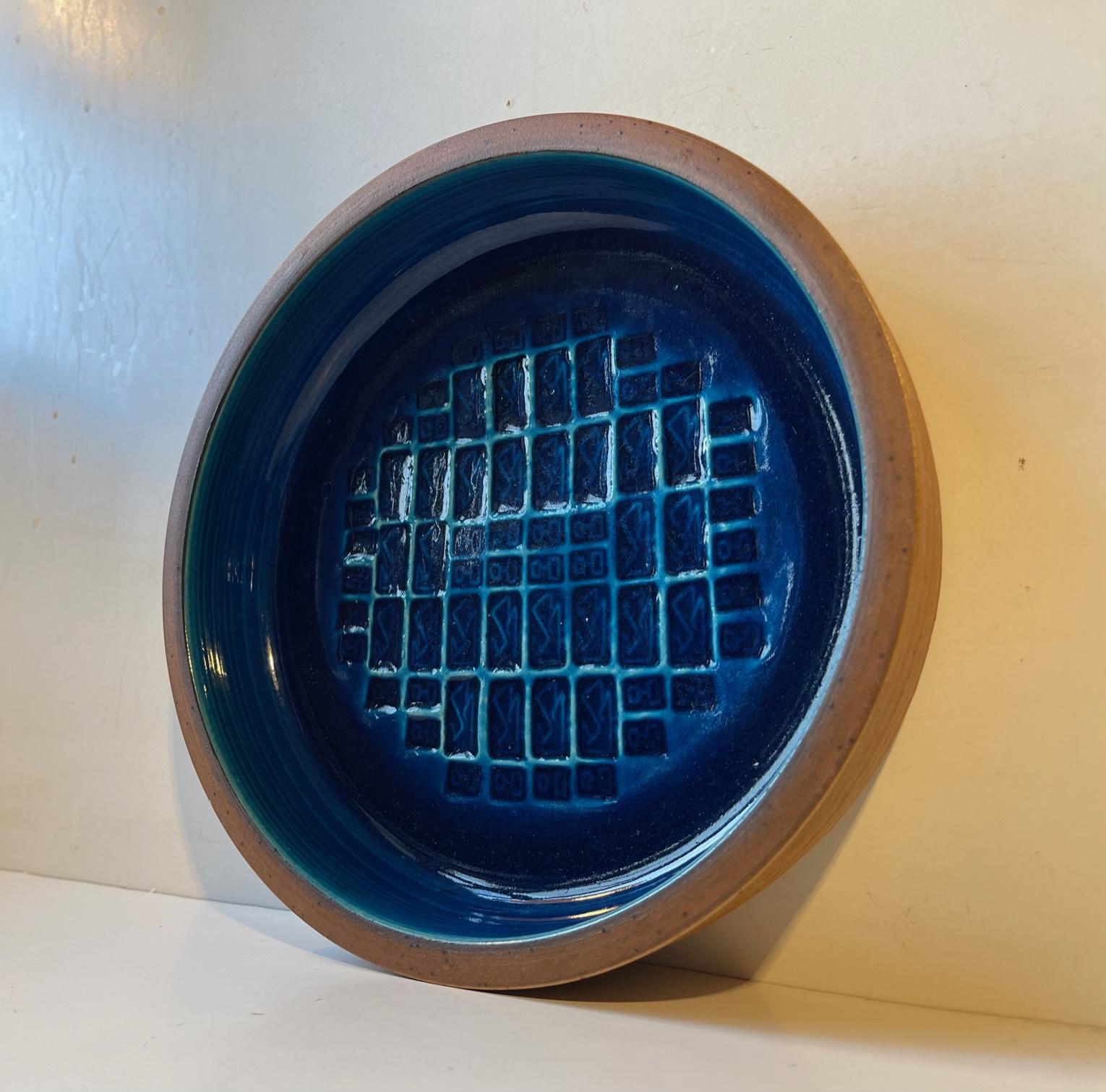 Vintage Royal Copenhagen Stoneware Bowl with Abstract Blue Decor, 1960s For Sale 2