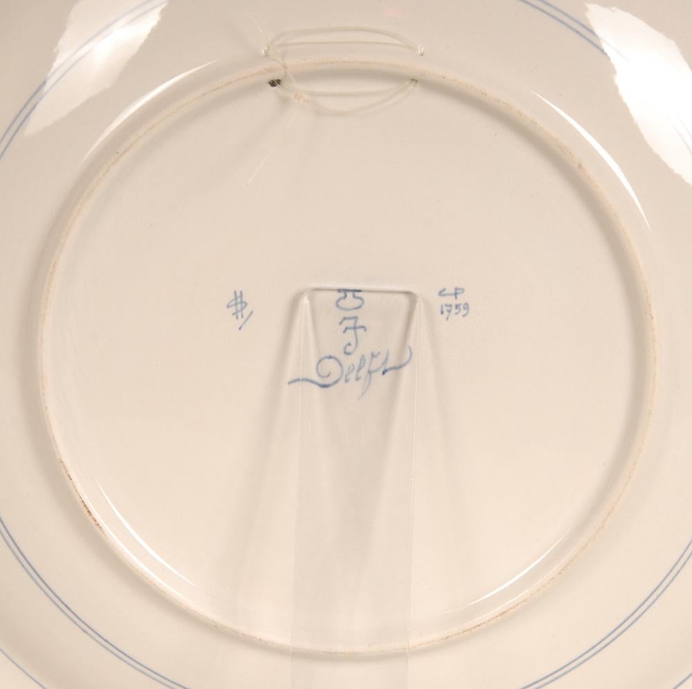 Vintage Royal Delft Plate Girl With Pearl Earring Portret Plate Johannes Vermeer In Good Condition For Sale In Wommelgem, VAN