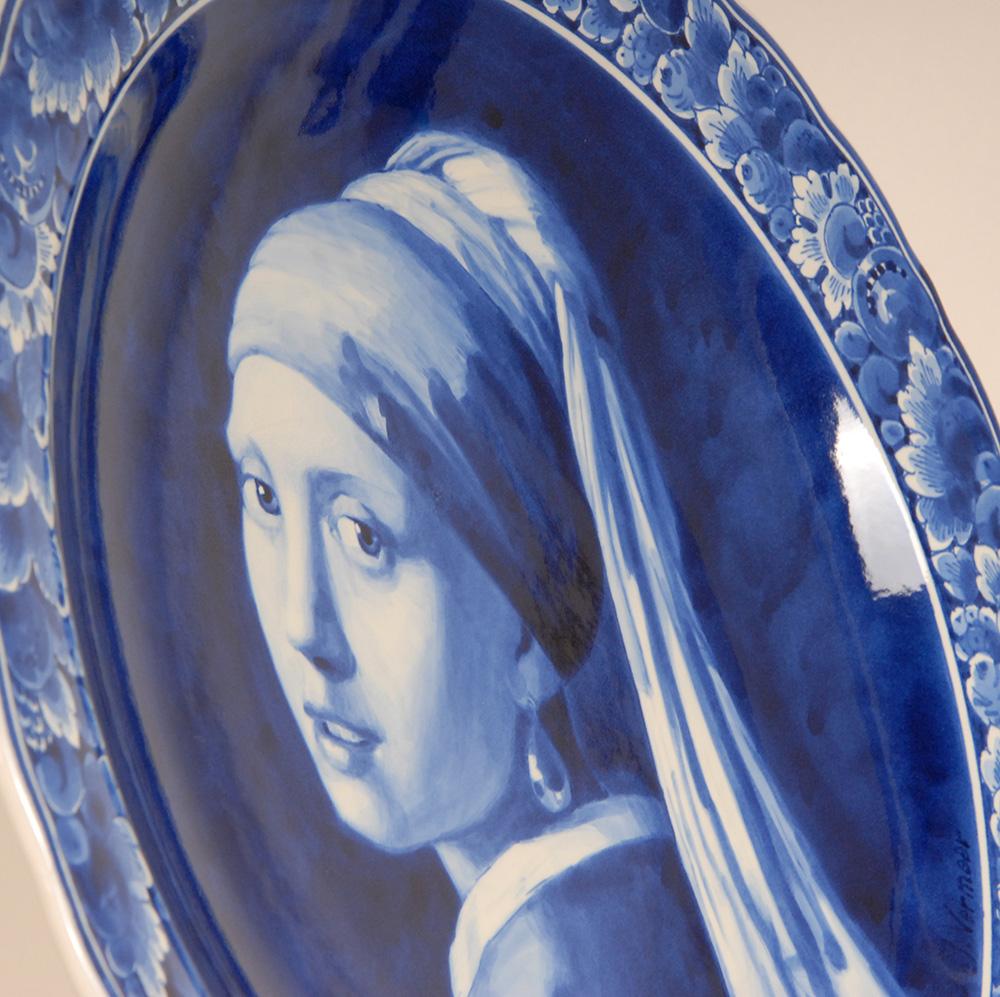 Earthenware Vintage Royal Delft Plate Girl With Pearl Earring Portret Plate Johannes Vermeer For Sale