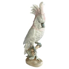 Vintage Royal Dux Porcelaine Figurine d'un cacatoès perché sur une Branch