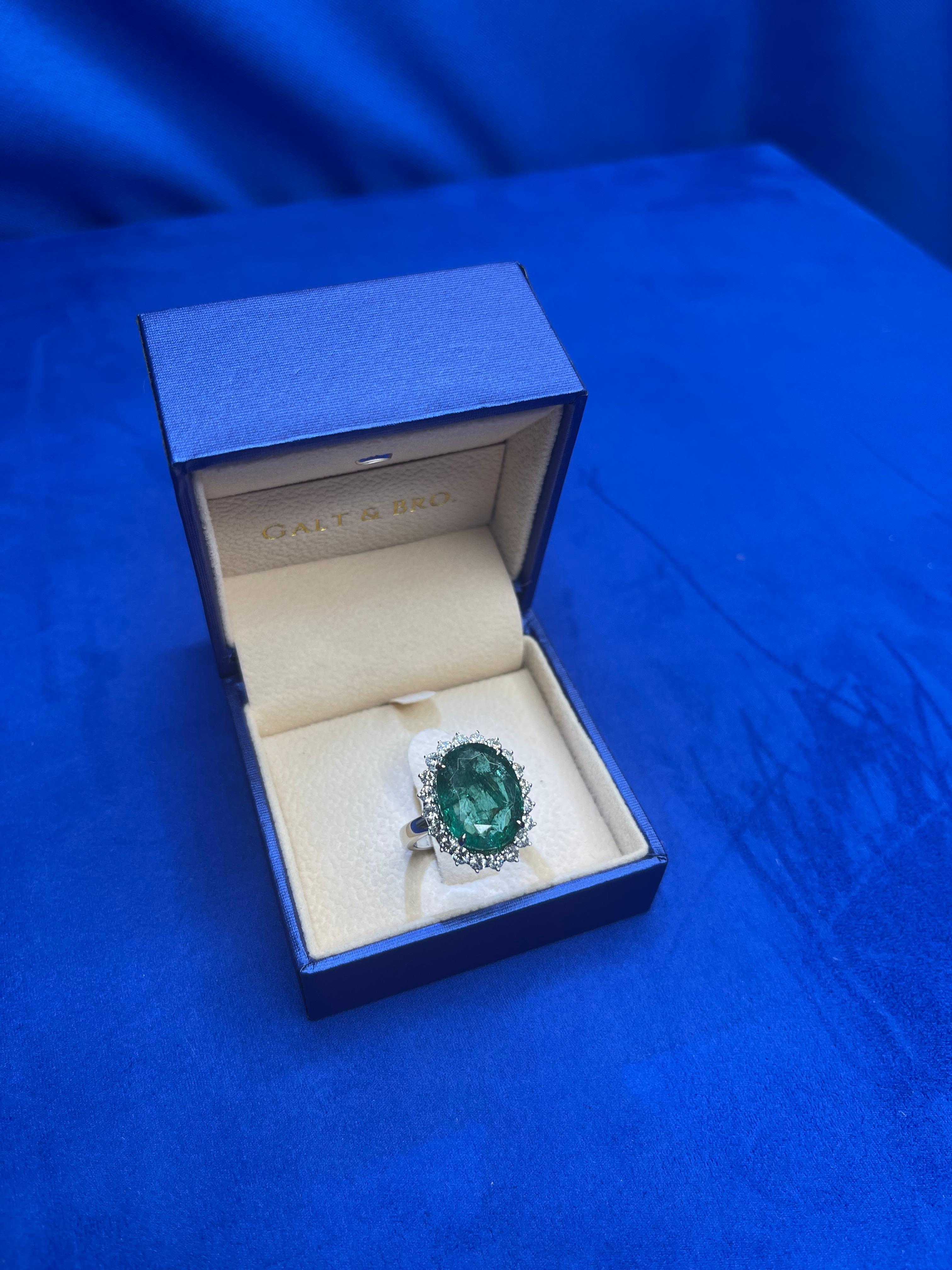 Vivid Oval Emerald Diamond Sun Ray Halo Unique Luxury Vintage 18 White Gold Ring For Sale 1