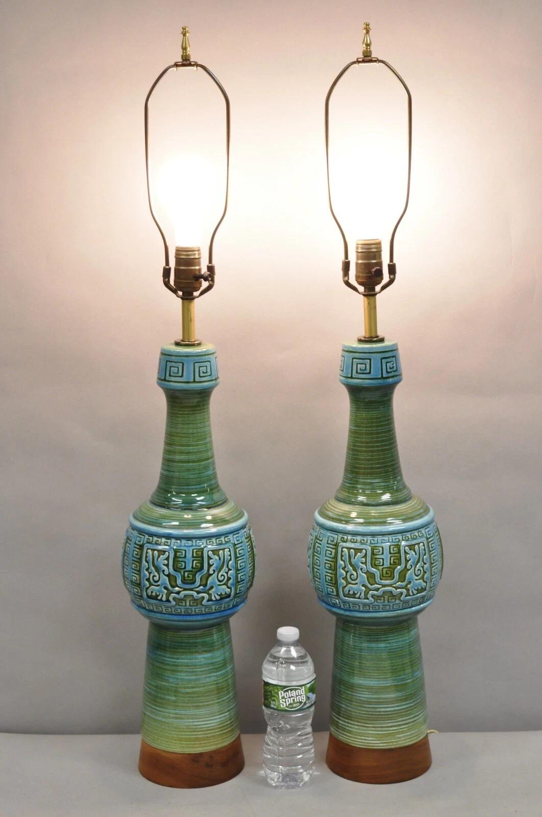 Vintage Mid Century Modern Italian Style Ceramic Pottery Turquoise & Green Table Lamps on Solid Walnut Base by Royal Haeger- a Pair. Circa Mid 20th Century. Dimensions : 37