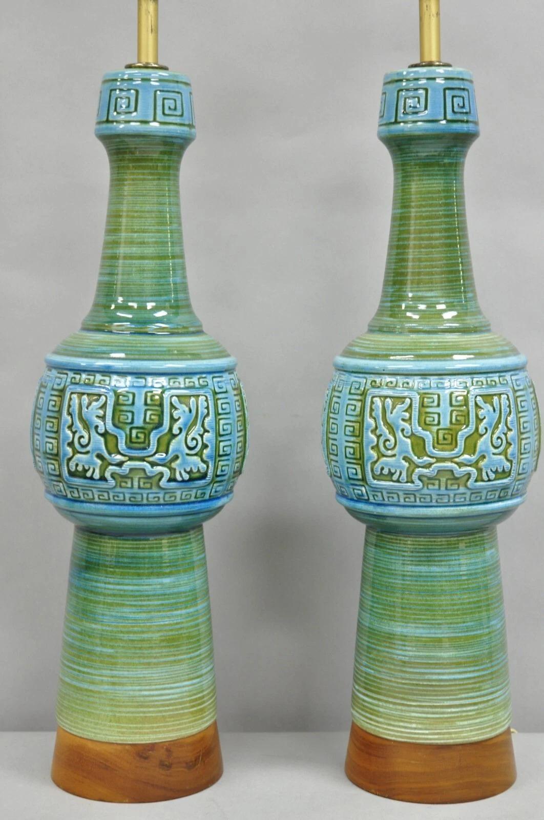 Mid-Century Modern Paire de lampes de bureau Royal Haeger en céramique vert turquoise, mi-siècle moderne en vente
