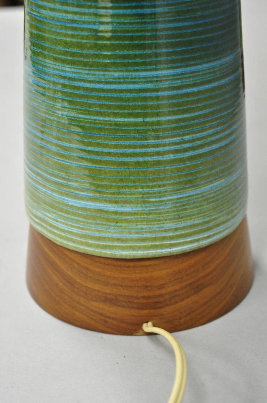 Paire de lampes de bureau Royal Haeger en céramique vert turquoise, mi-siècle moderne en vente 2