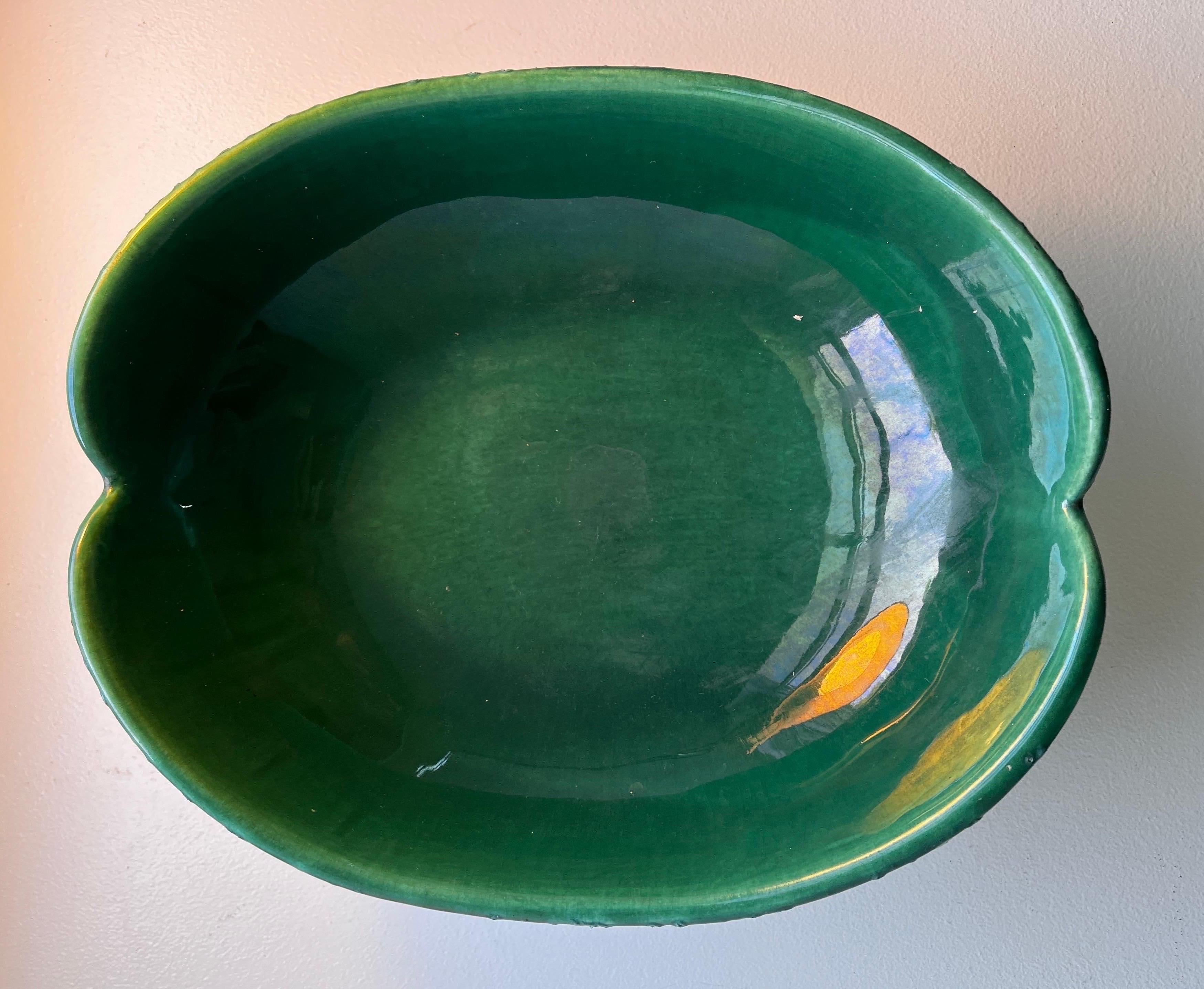 Royal Haeger-Keramik-Sockelschale mit grüner „Lava“-Glasur im Angebot 10
