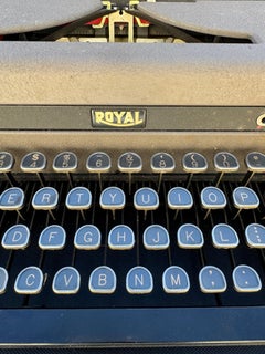 Vintage Royal  Manual Typewriter Quiet Deluxe