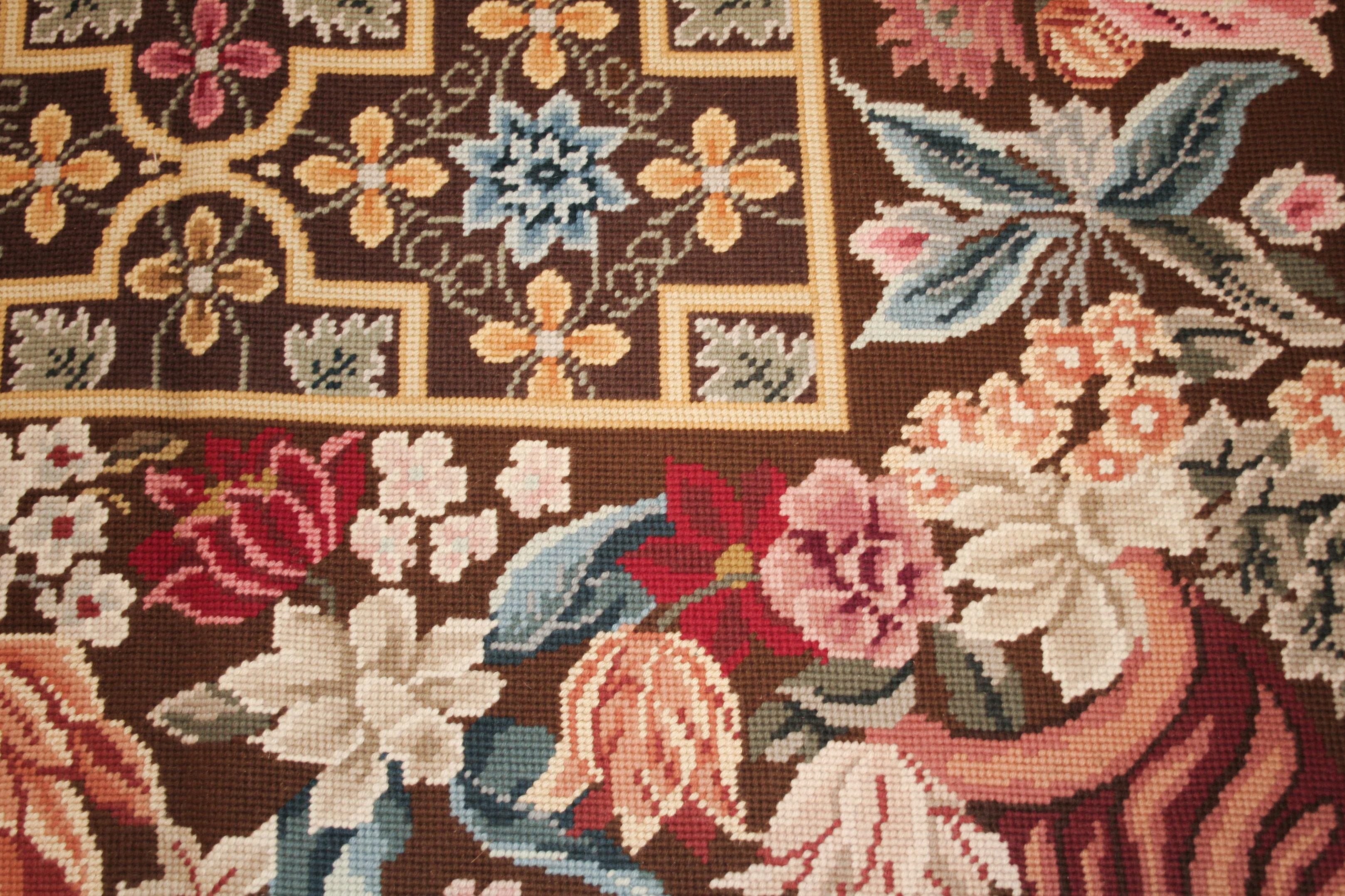 Encargado a mediados de la década de 1980 por la Vigo Carpet Gallery de Londres a la Royal School of Needlework, este punto de aguja marcó un breve periodo de renacimiento en Inglaterra de los puntos de aguja con elaborados motivos florales en plena