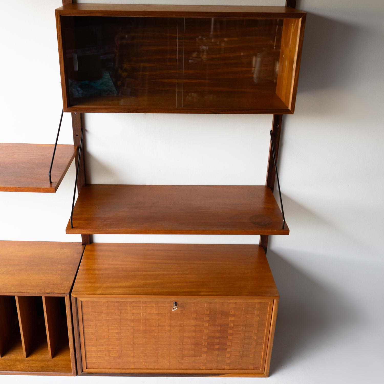 Metal Vintage 'Royal System' Teak Modular Wall Shelving Unit By Poul Cadovius For Cado