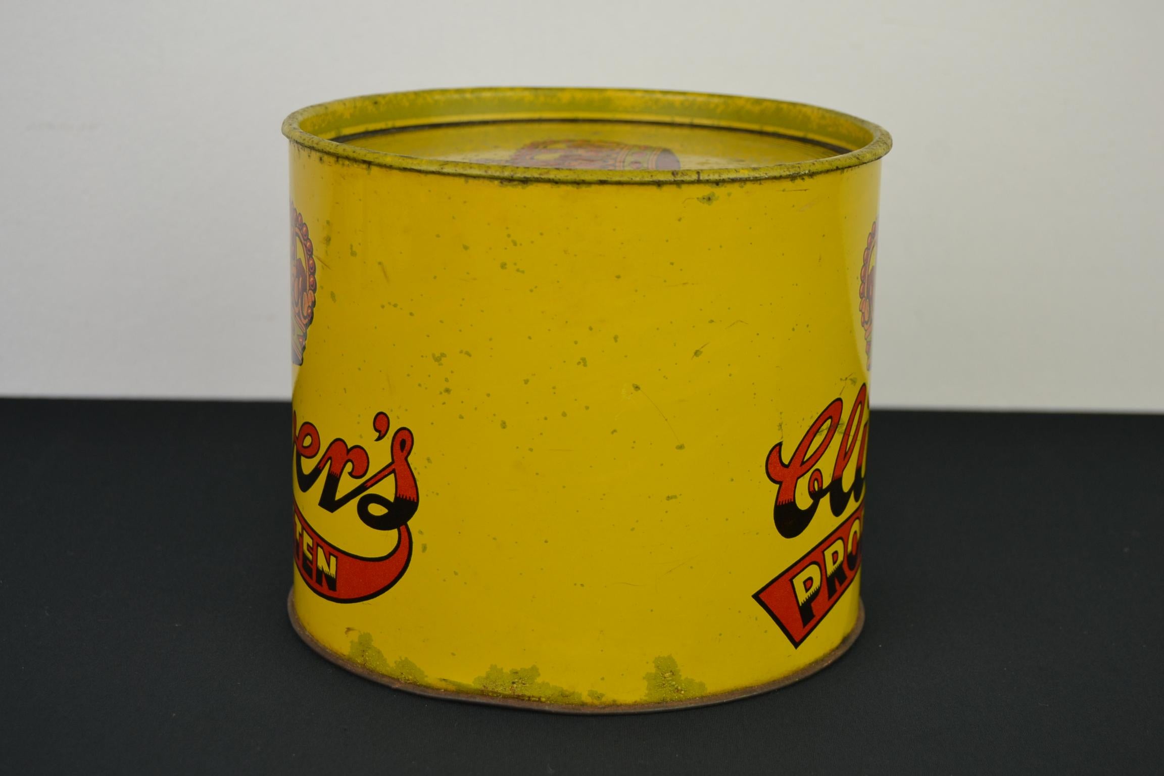 Mid-Century Modern Vintage Royal Toffee Tin, 1960s, The Netherlands For Sale