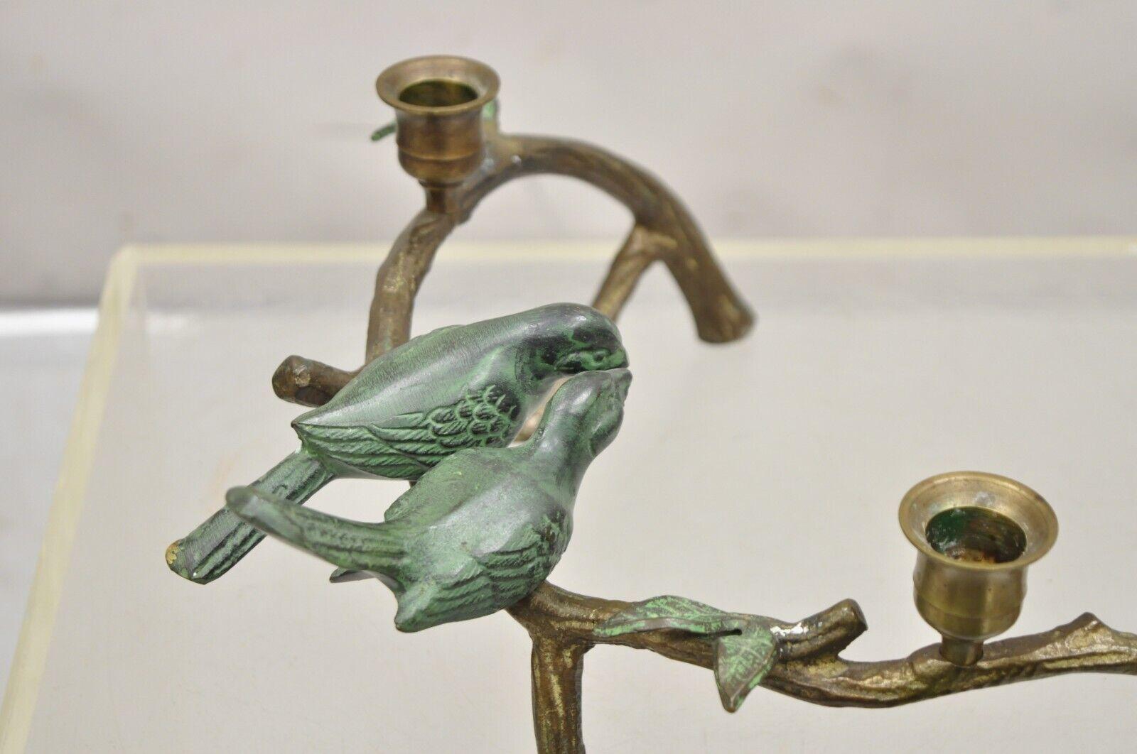 Vintage Rubbed Brass Bronze Vogel Tree Branch Figural Kerzenhalter - ein Paar im Angebot 1