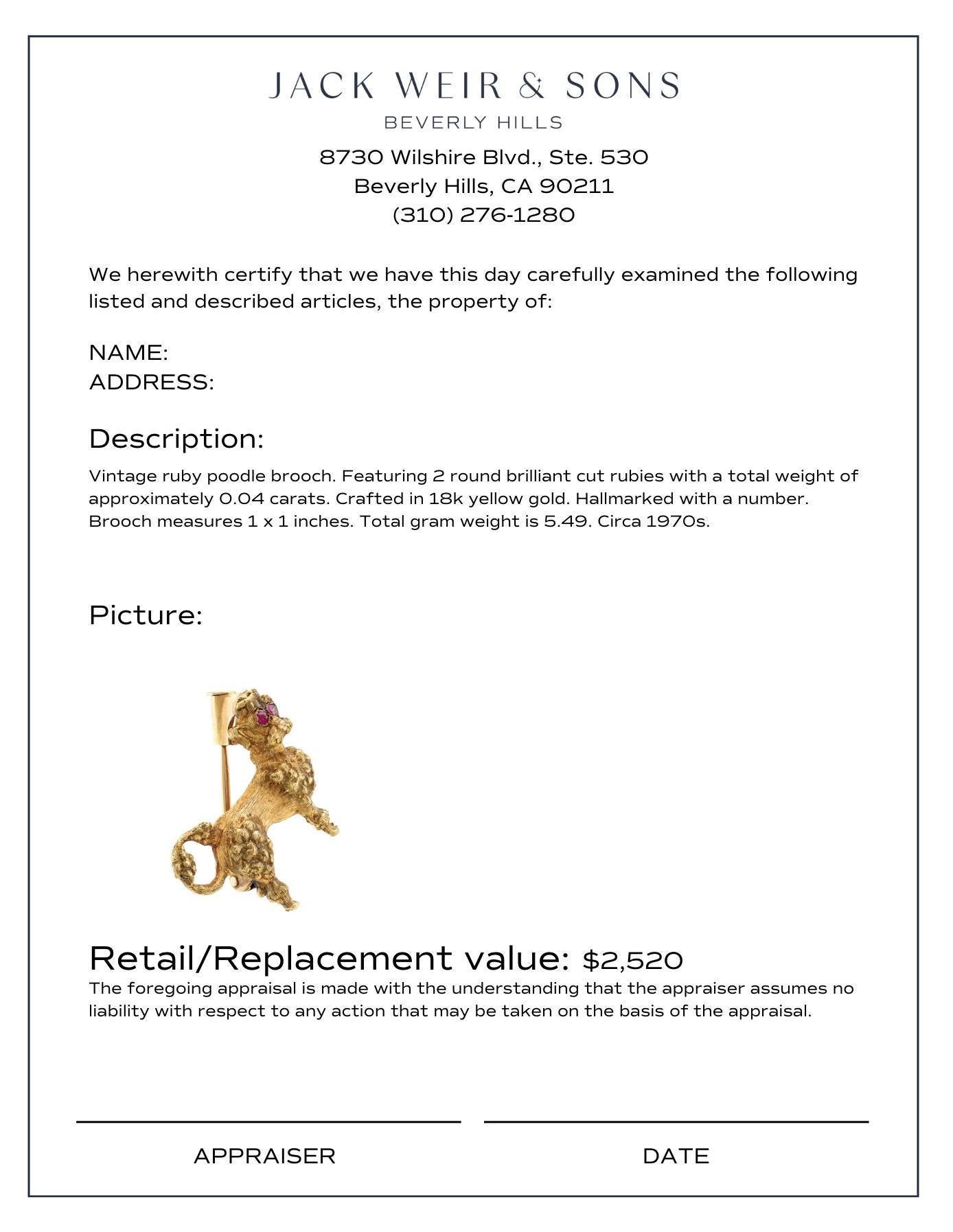 Broche caniche vintage de rubí y oro amarillo de 18 quilates en Excelente estado para la venta en Beverly Hills, CA