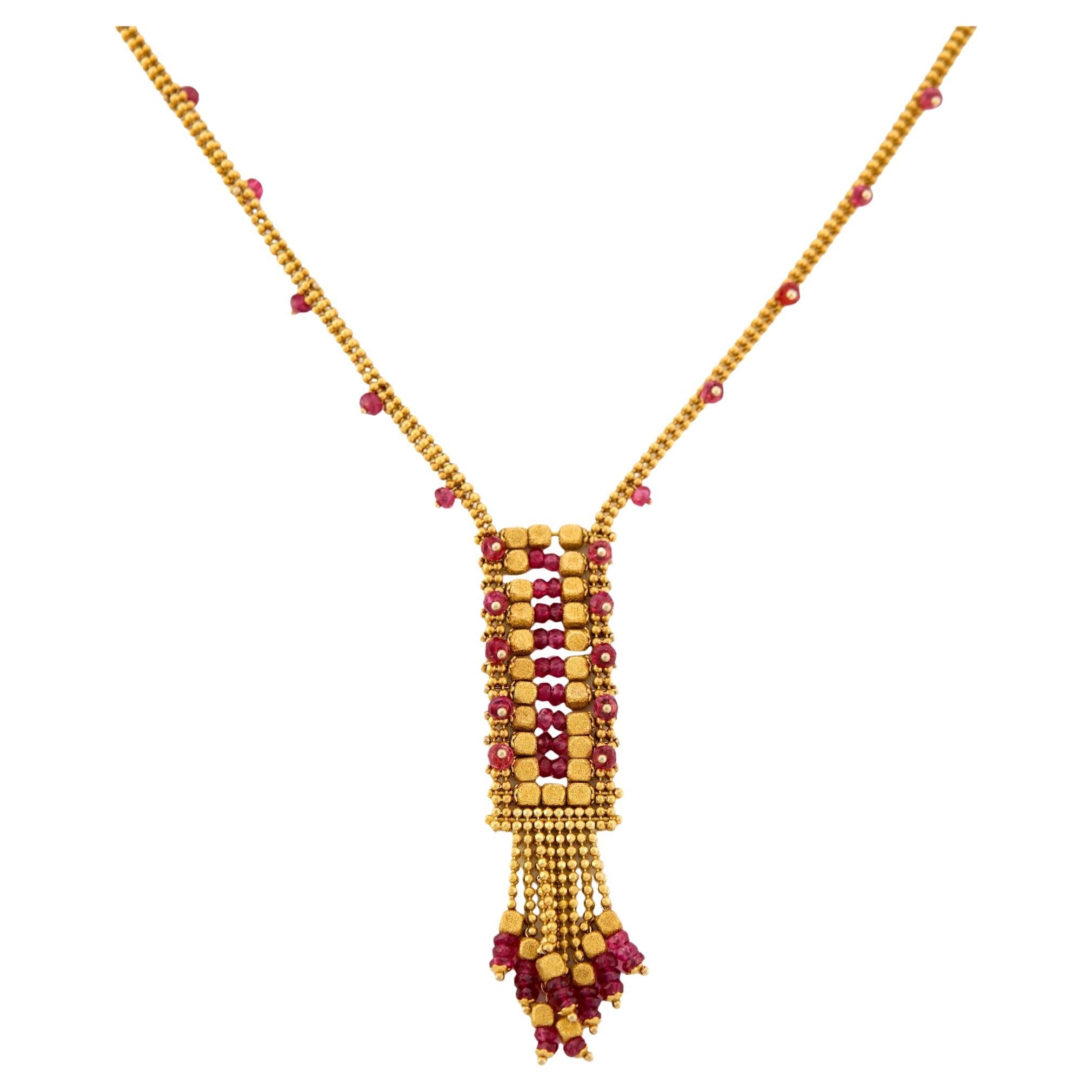 Vintage ruby and 18k yellow gold beaded necklace For Sale