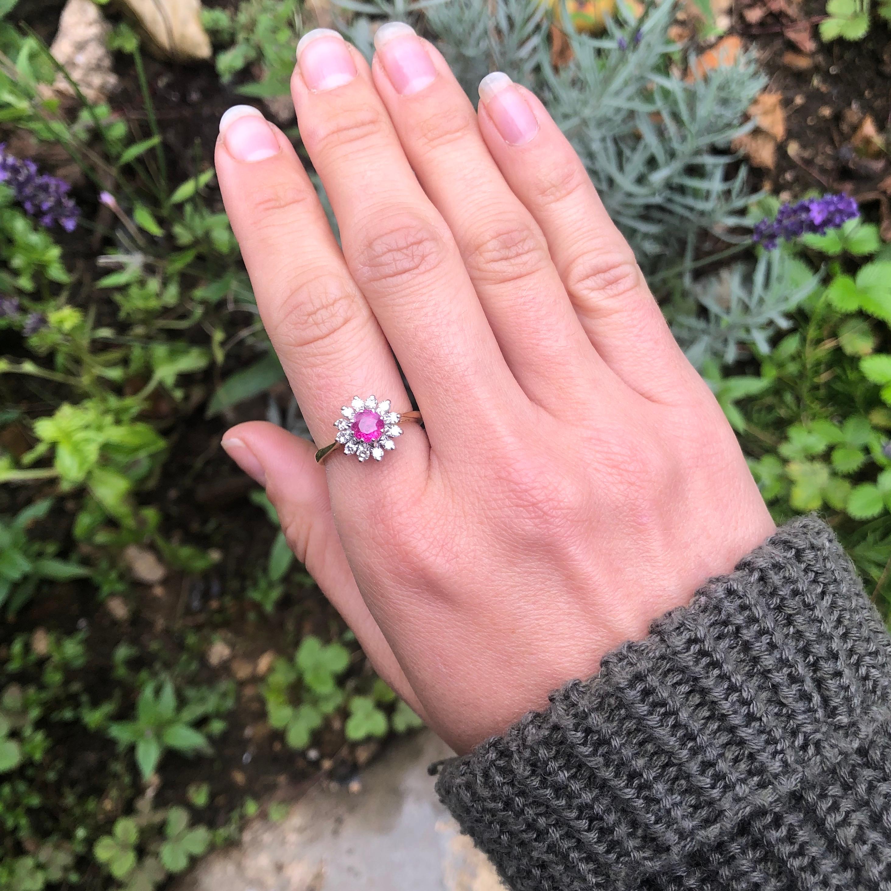 Vintage Ruby and Diamond 18 Carat Gold Cluster Ring In Good Condition In Chipping Campden, GB