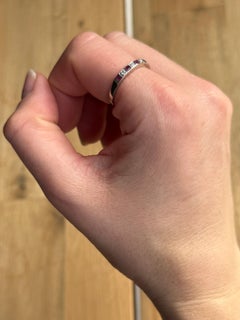 Anneau d'éternité vintage en or blanc 18 carats avec rubis et diamants