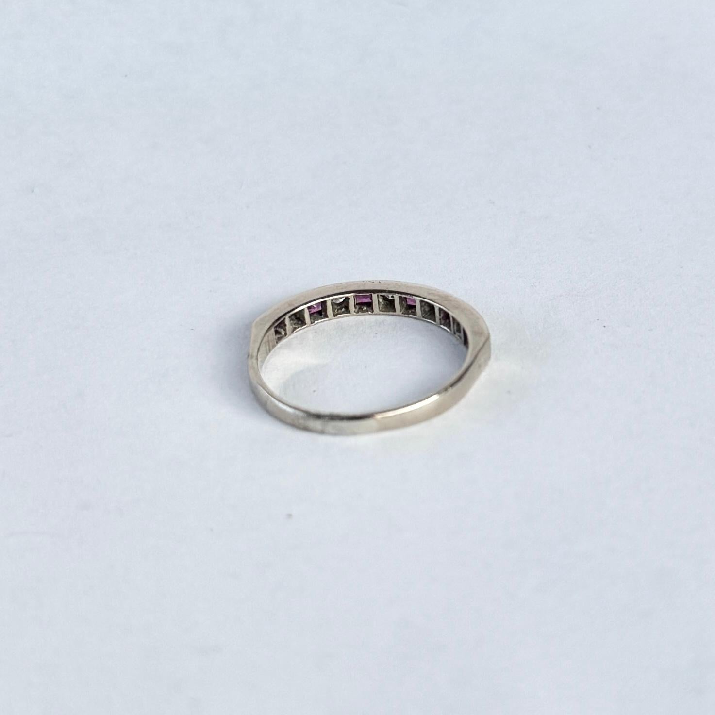 Media alianza vintage de oro blanco de 18 quilates con rubíes y diamantes en Bueno estado para la venta en Chipping Campden, GB