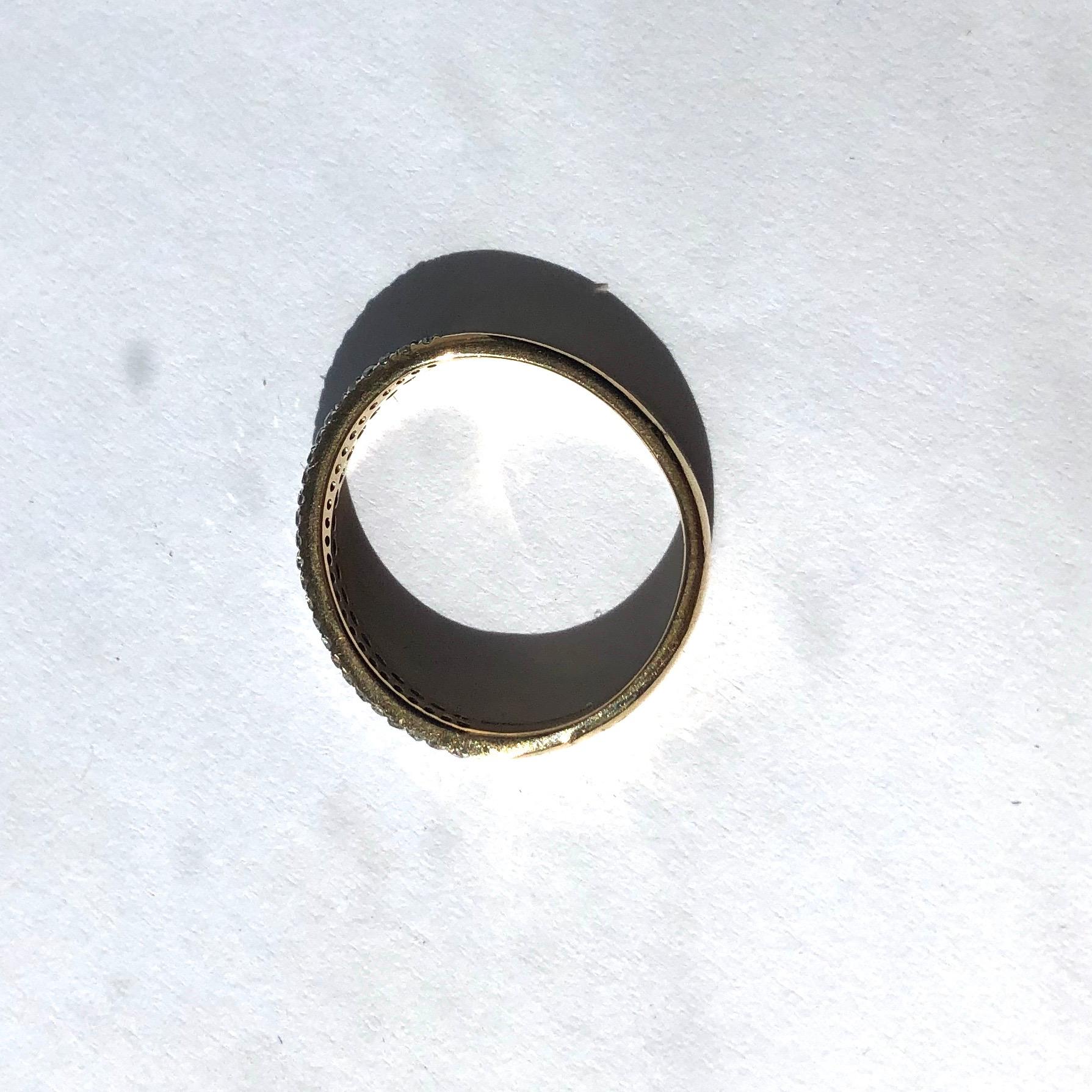 Halb-Eternity-Ring mit Rubin und Diamant aus 9 Karat Gold (Smaragdschliff) im Angebot