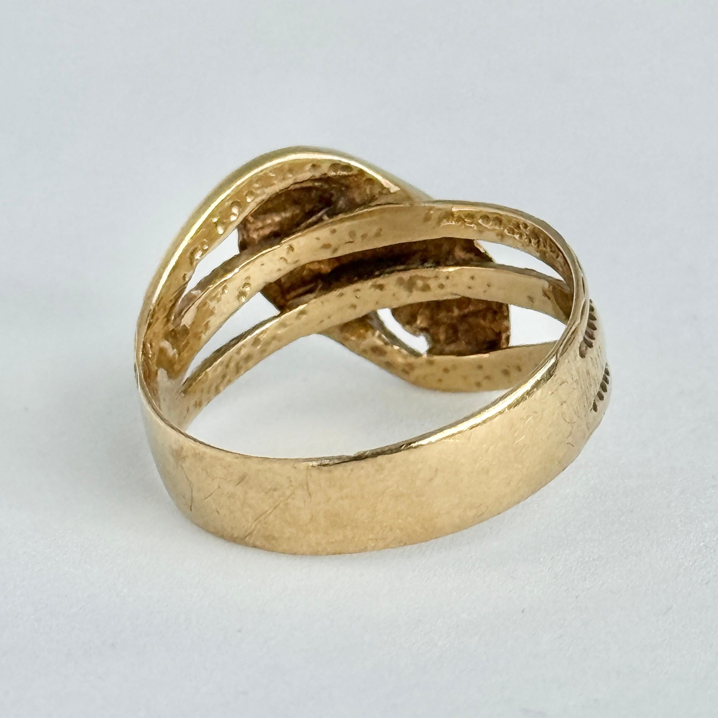 Anello a serpente in oro 9 carati con rubini e diamanti d'epoca in vendita 2