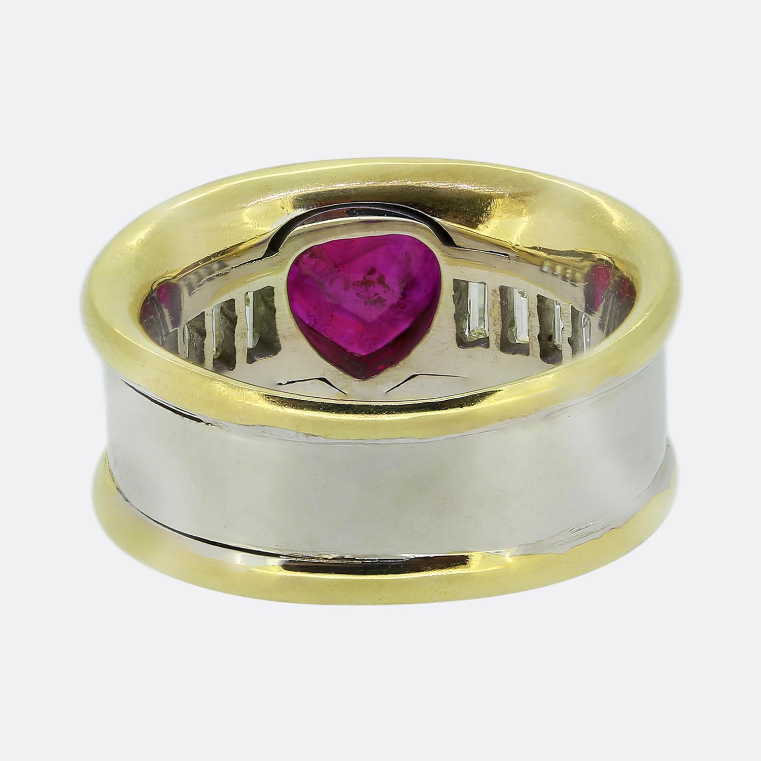 Anello a fascia con rubino e diamanti vintage In condizioni buone in vendita a London, GB