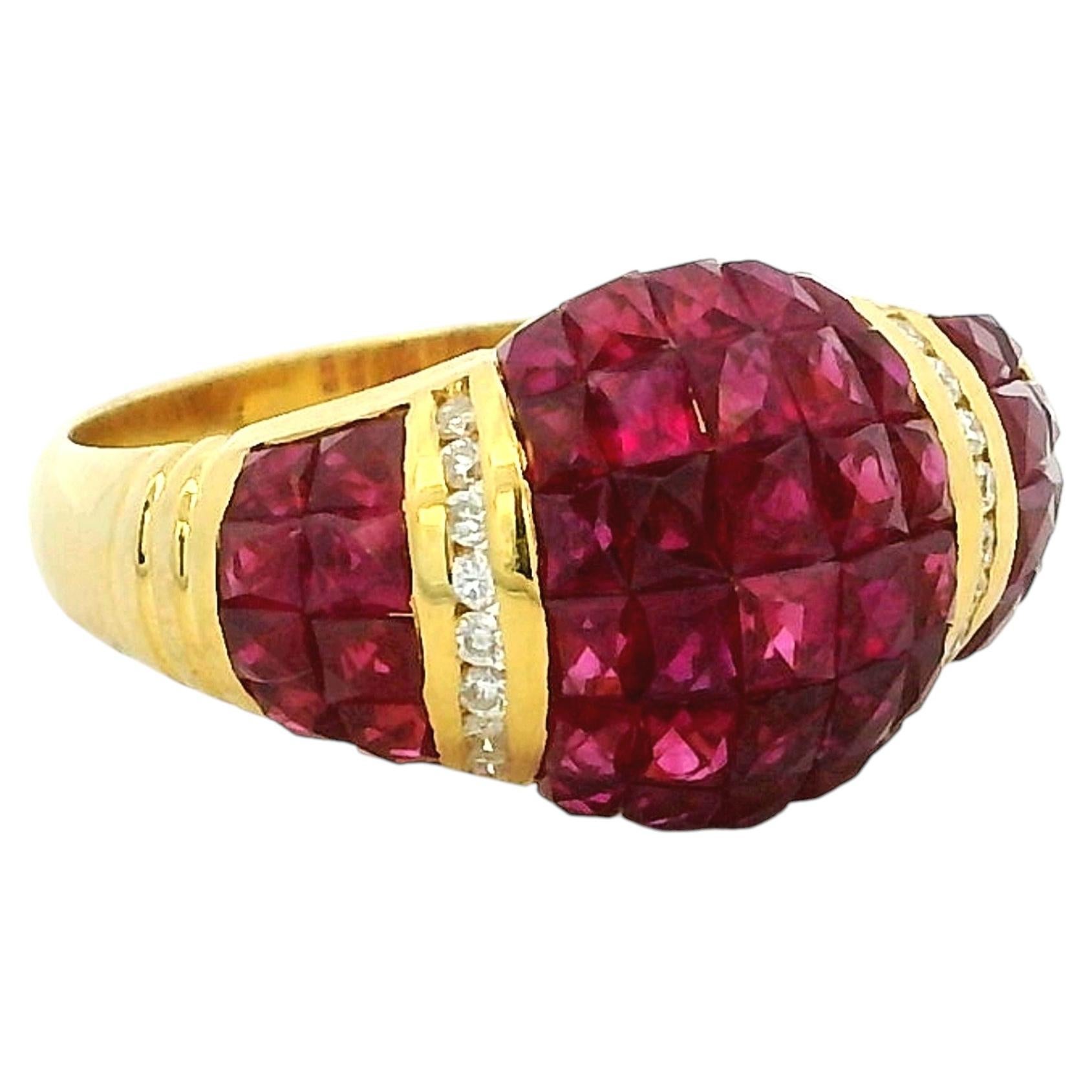 Vintage Ruby and Diamond Bombé Ring in 18 Karat Yellow Gold For Sale