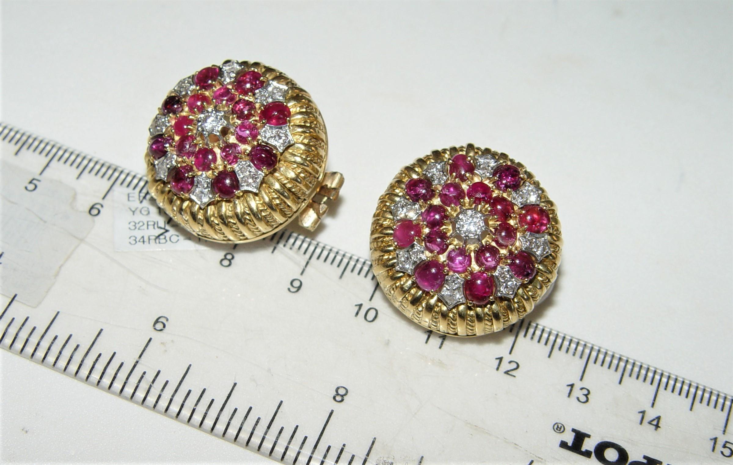 Women's or Men's Vintage Ruby and Diamond Clip-on Earrings 33.1 g 18K gold 27MM For Sale