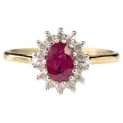 Anillo vintage con rubíes y diamantes en racimo, oro de 9k, rubí relleno de vidrio