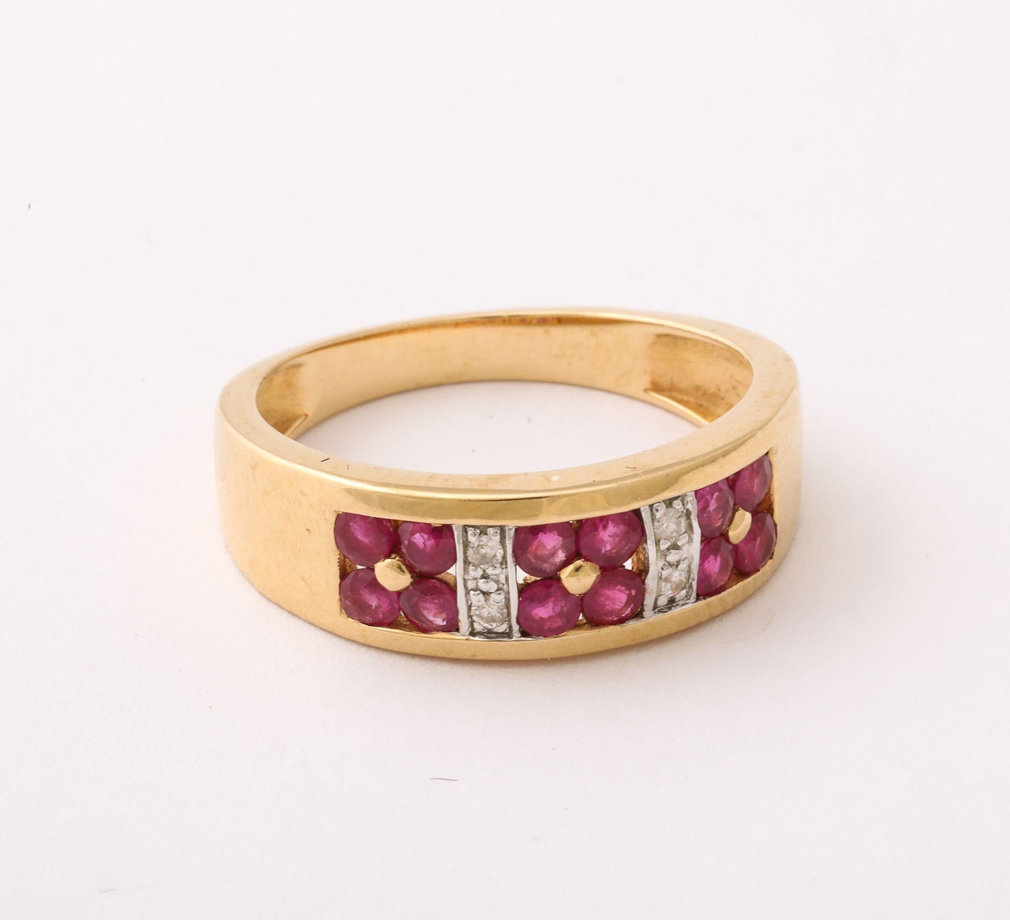 Bague en or vintage avec rubis et diamants en vente 5