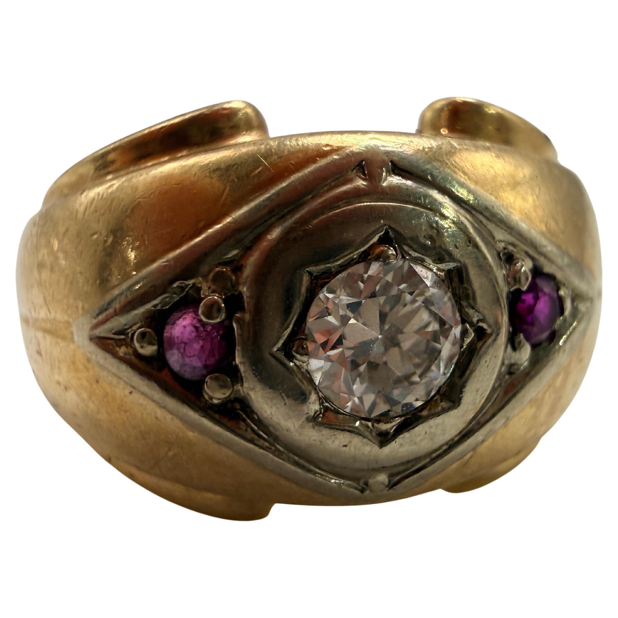 Vintage ruby and diamond ring 14Kt gold year is unknown in vendita