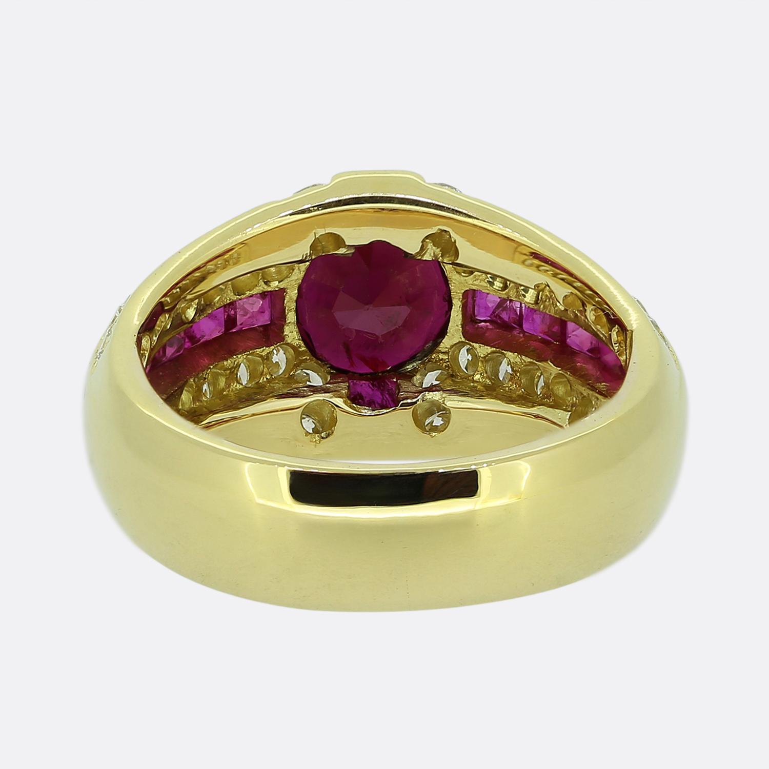 Vintage Ruby and Diamond Ring In Good Condition For Sale In London, GB