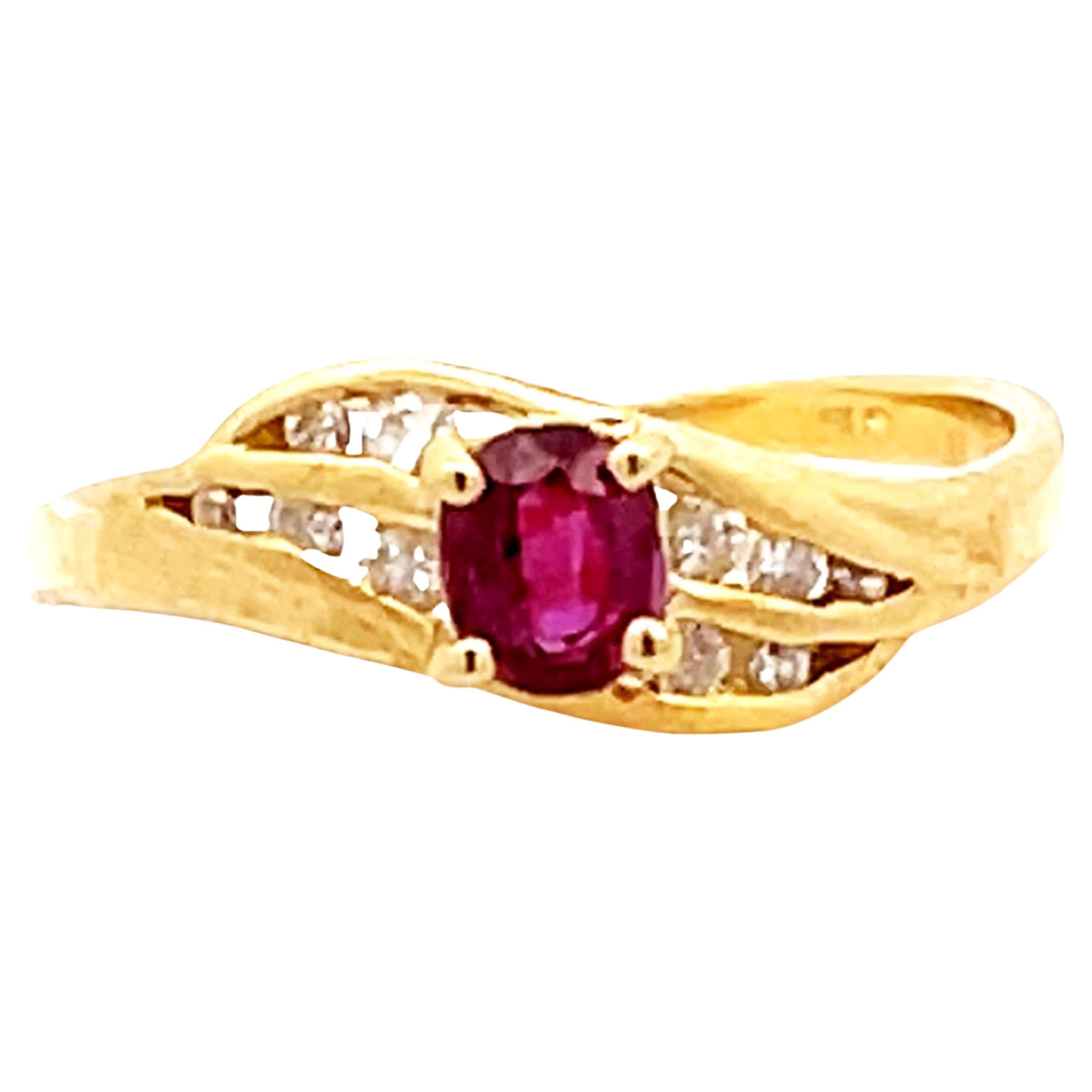 Vintage Ruby and Diamond Ring in 14k Gold For Sale