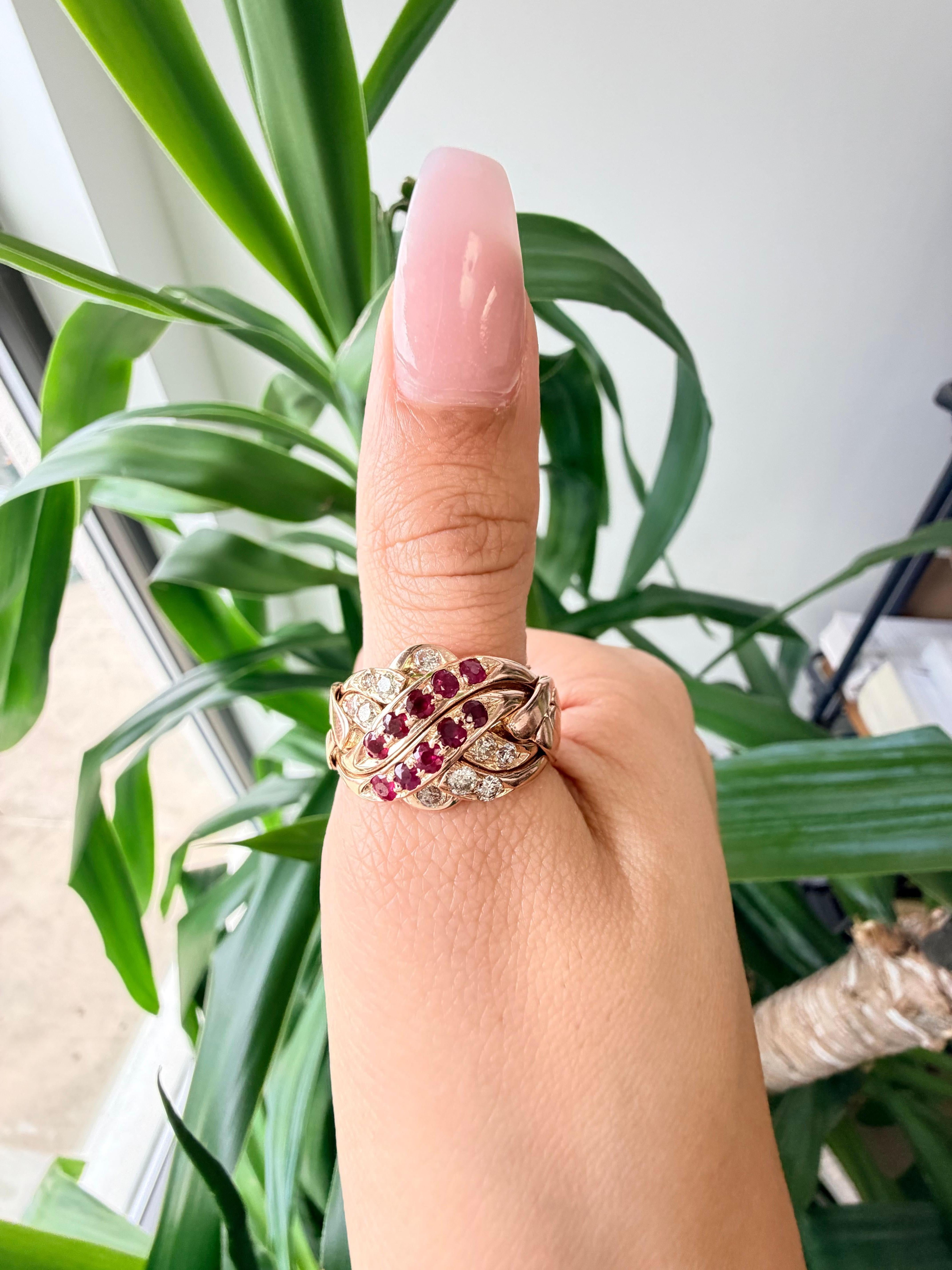 Anello Puzzle con rubini e diamanti d'epoca in oro rosa 14k In condizioni buone in vendita a Houston, TX