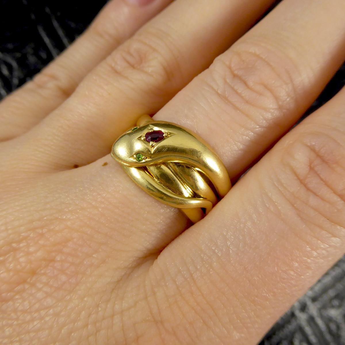 Rubin- und Granat-Schlangenring aus 18 Karat Gelbgold 1