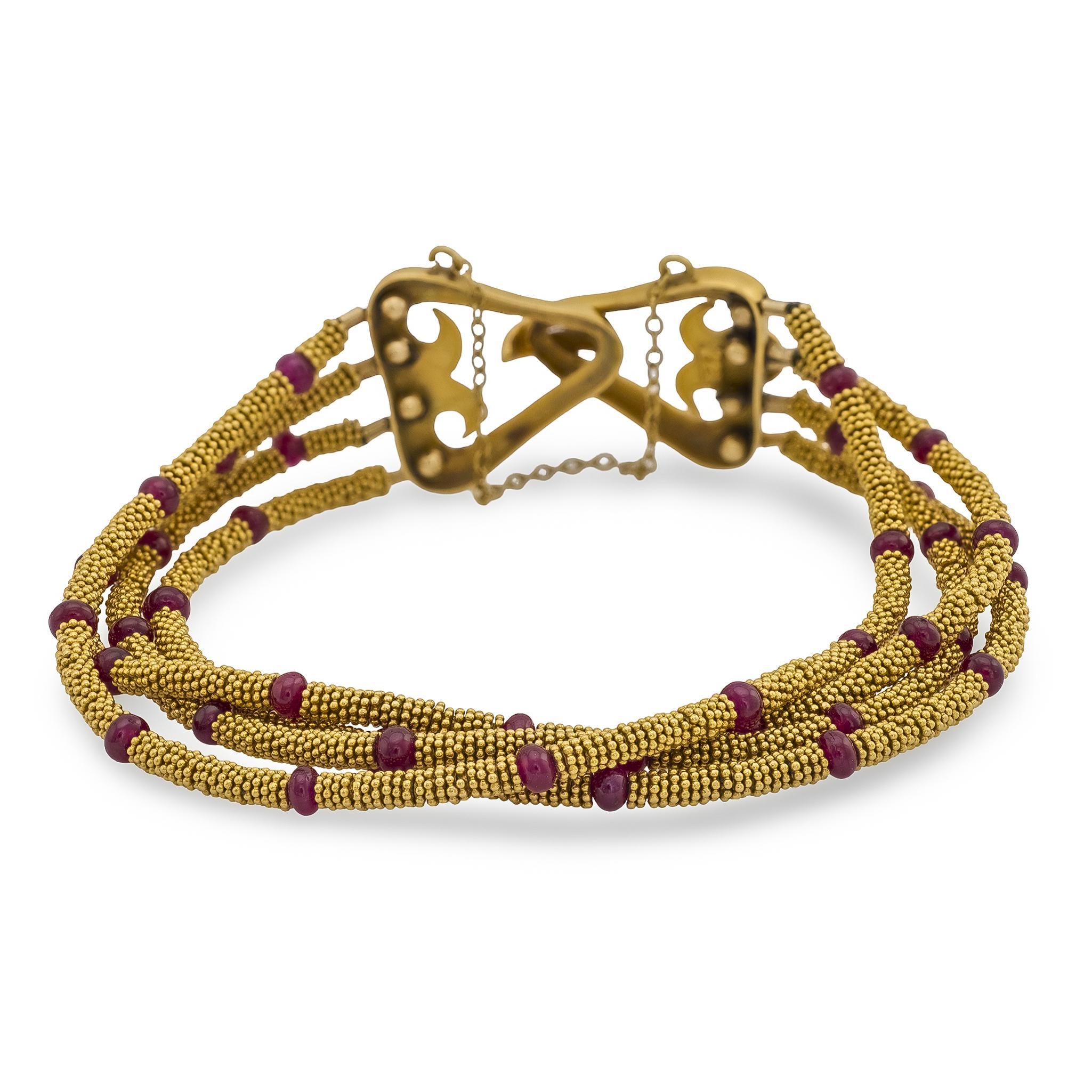 Vintage ruby beads 22k yellow gold bracelet For Sale 1