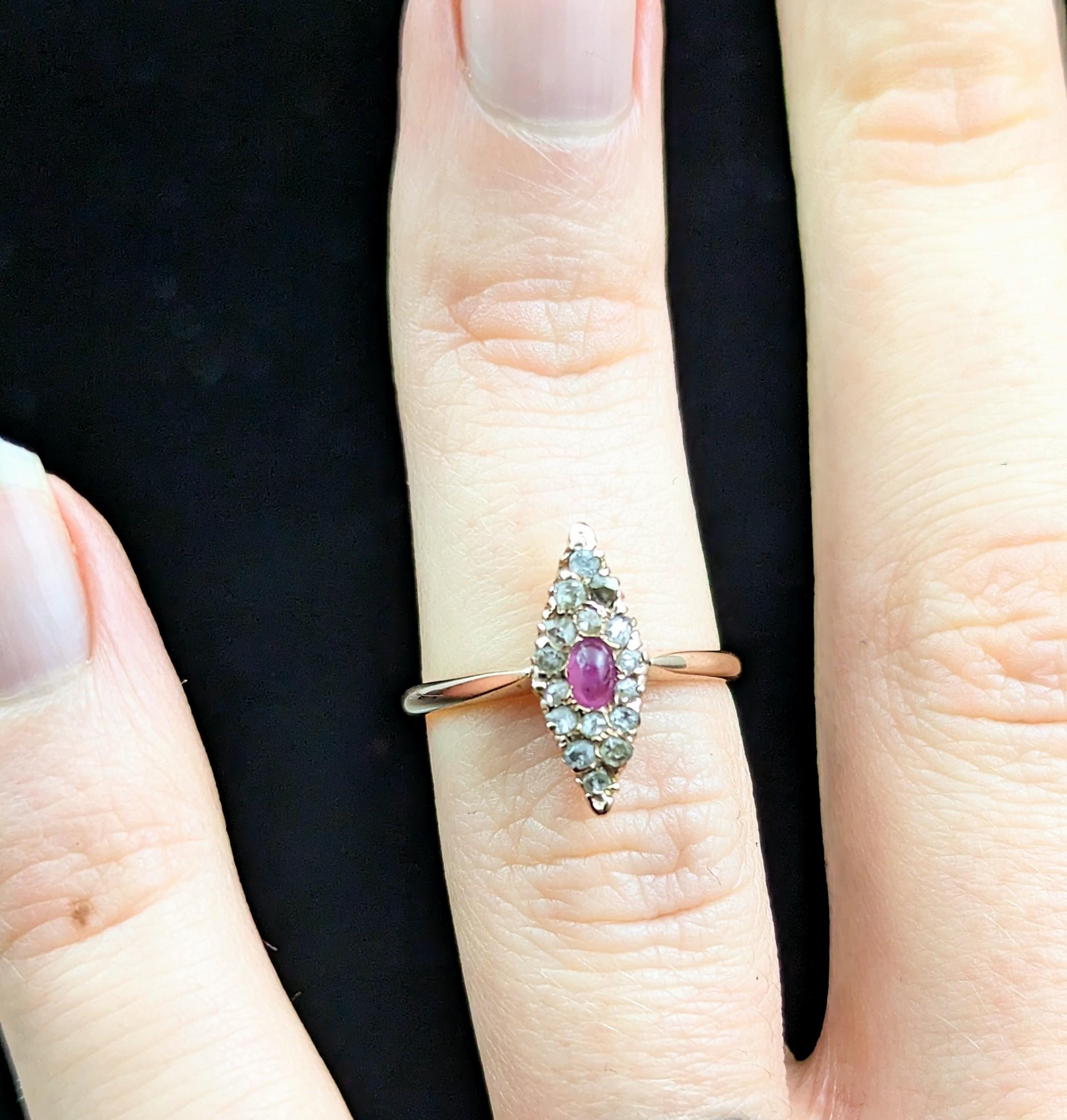 Vintage Ruby cabochon and rose cut Diamond navette ring, 14k Rose gold  For Sale 3
