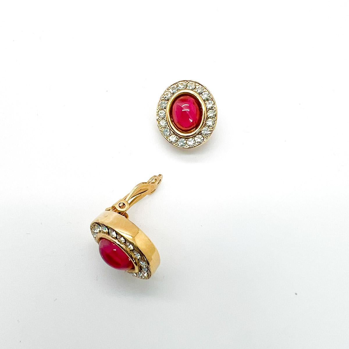 Vintage Ruby Cabochon Crystal Earrings 1980s In Good Condition For Sale In Wilmslow, GB