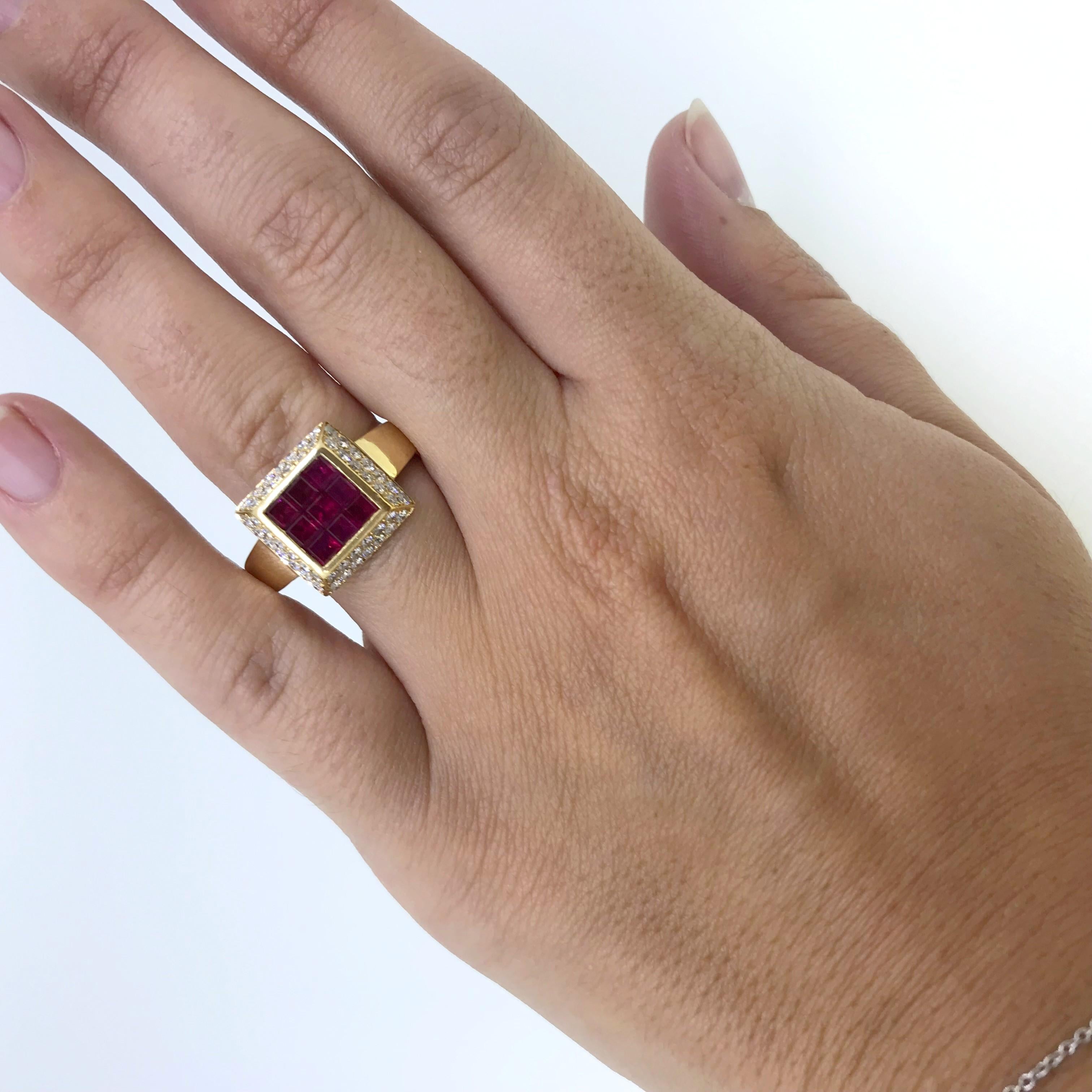 Vintage Ruby Calibre Diamonds Square Yellow Gold Cocktail Ring 4