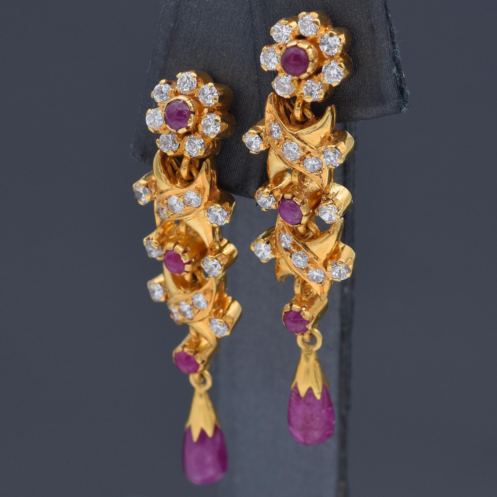 Women's Vintage Ruby & CZ 22K Yellow Gold Screw-Back Drop Earrings For Sale