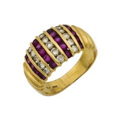 Vintage ruby diamond 14k yellow gold ring