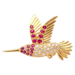 Vintage Ruby Diamond 18K Yellow Gold Humming Bird Brooch