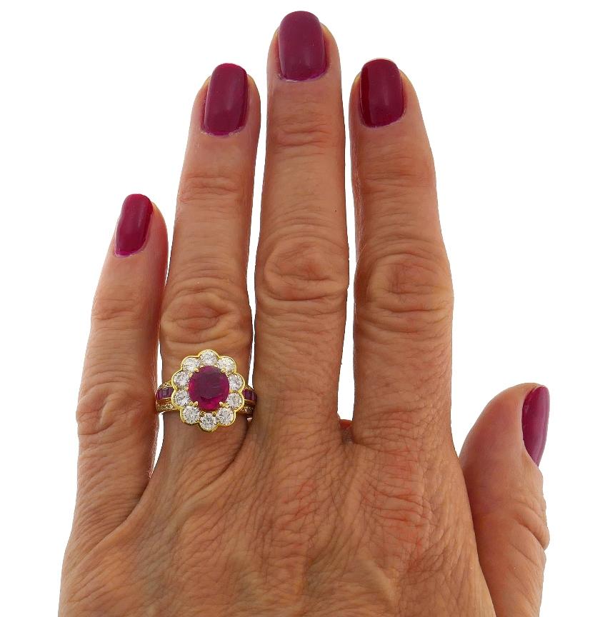 Mixed Cut Vintage Ruby Diamond 18k Yellow Gold Ring