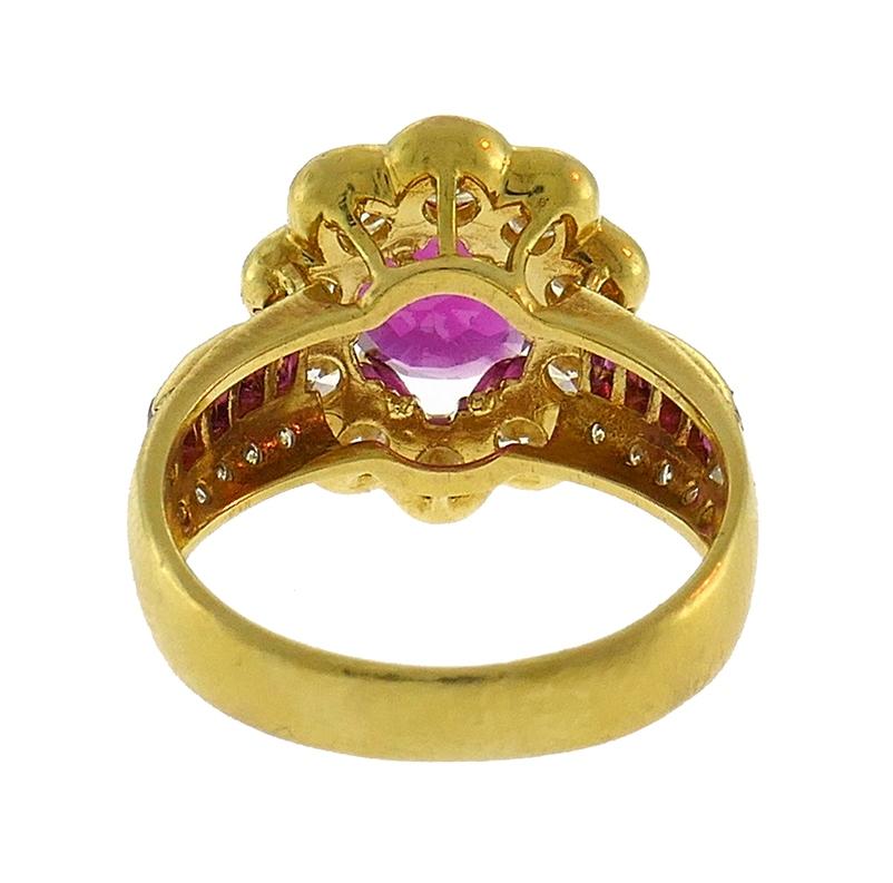 Vintage Ruby Diamond 18k Yellow Gold Ring 3