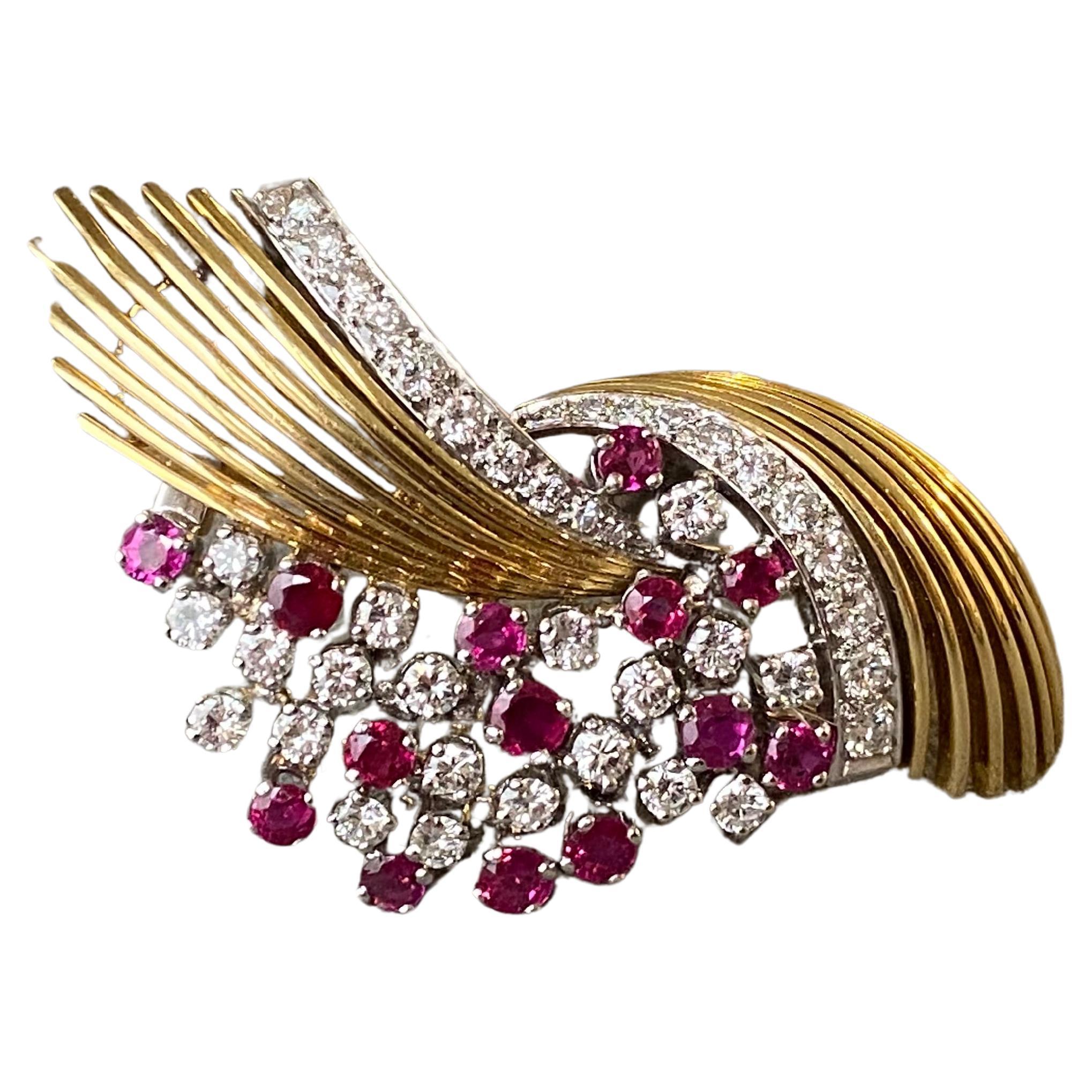 Vintage Ruby, Diamond and Gold Brooch, ca 1950 For Sale