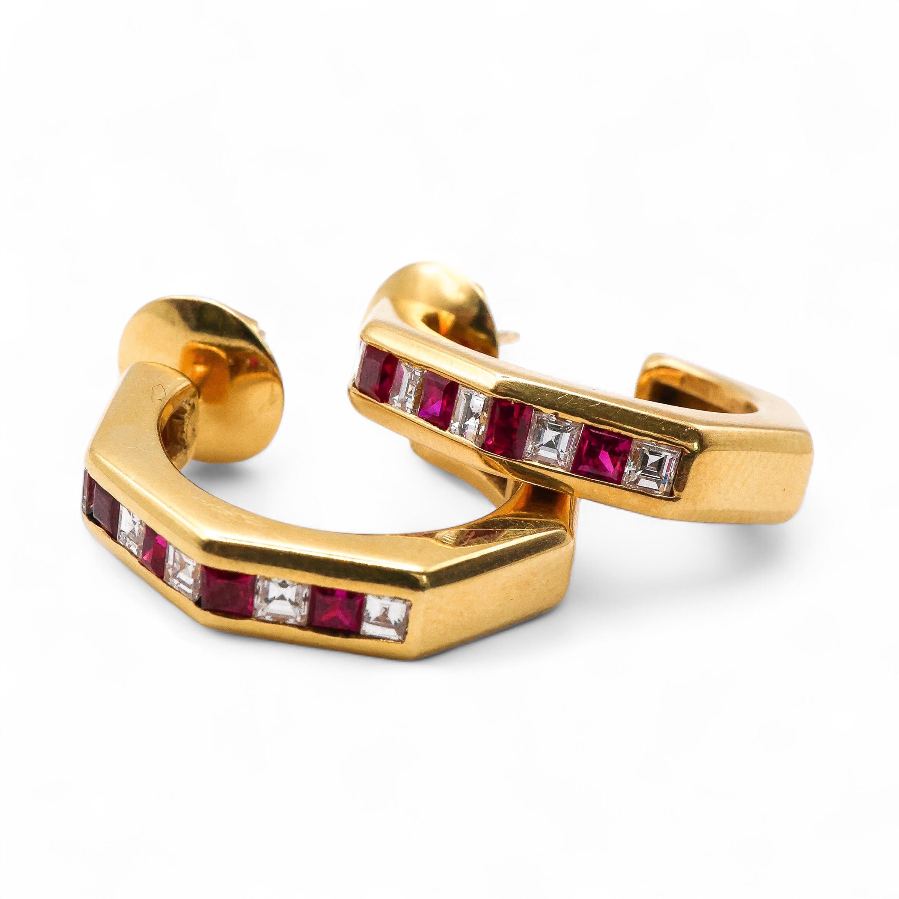 Vintage Rubin, Diamant und Gold Channel Set Ohrringe, 1995 (Französischer Schliff) im Angebot
