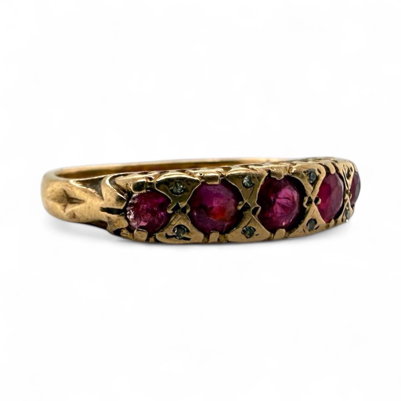 Fascia di rubini e diamanti d'epoca in oro rosa 9K Circa 1903 In condizioni buone in vendita a Montgomery, AL