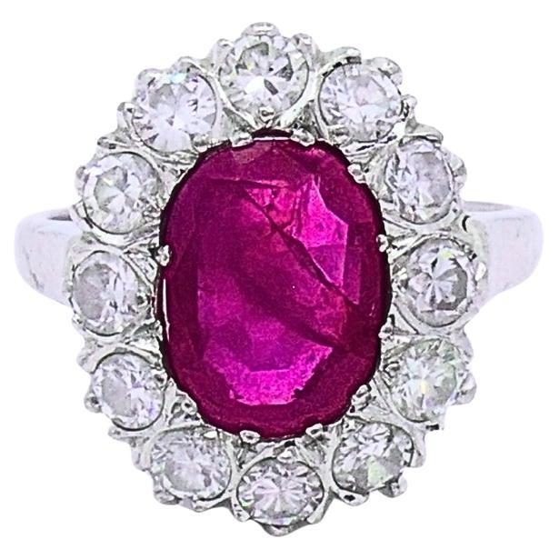 Anello Vintage Ruby Diamond Cluster in oro 14k In condizioni buone in vendita a Beverly Hills, CA