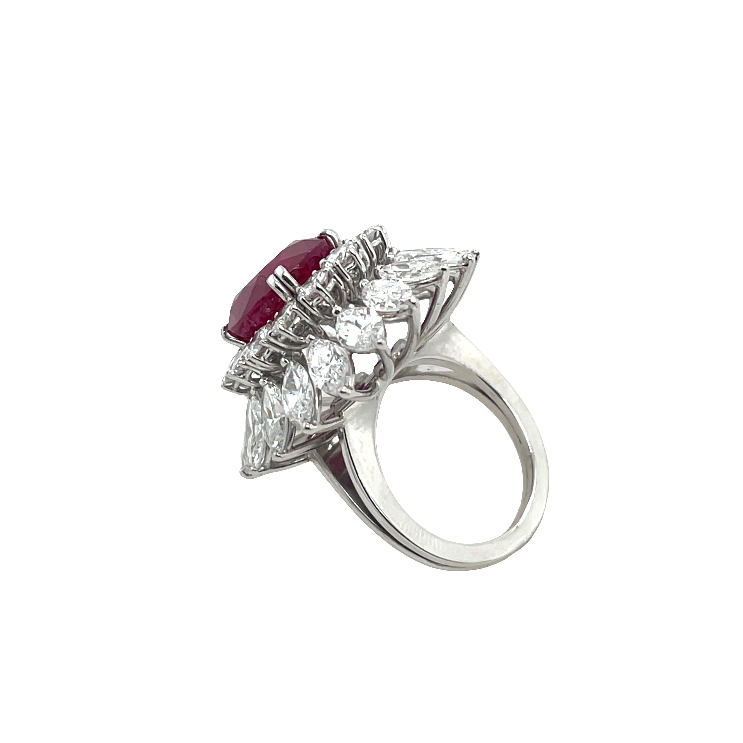 Vintage Rubin & Diamant Cluster Ring in Platin Damen im Angebot