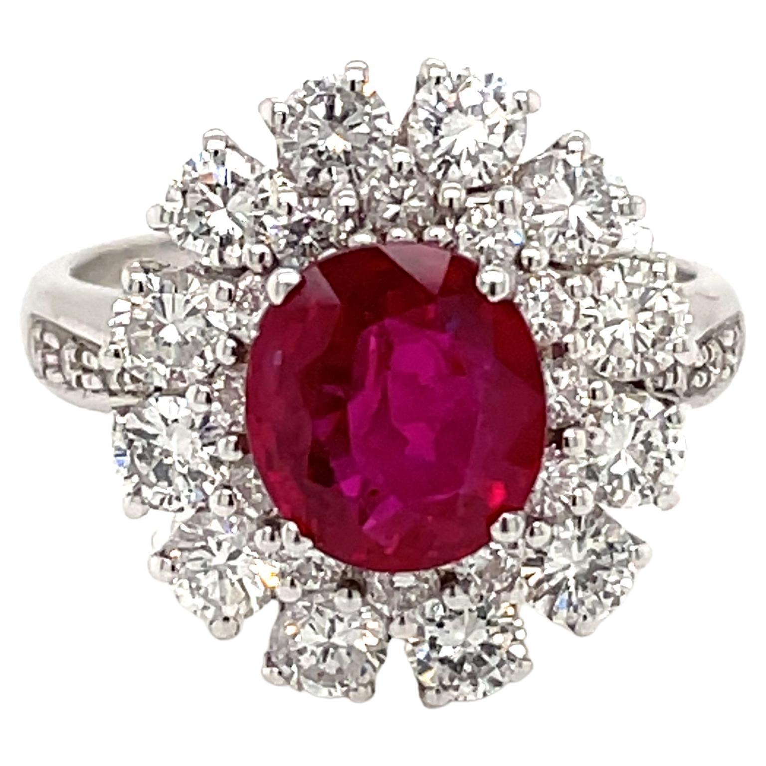 Vintage Ruby Diamond Gold Cluster Ring For Sale